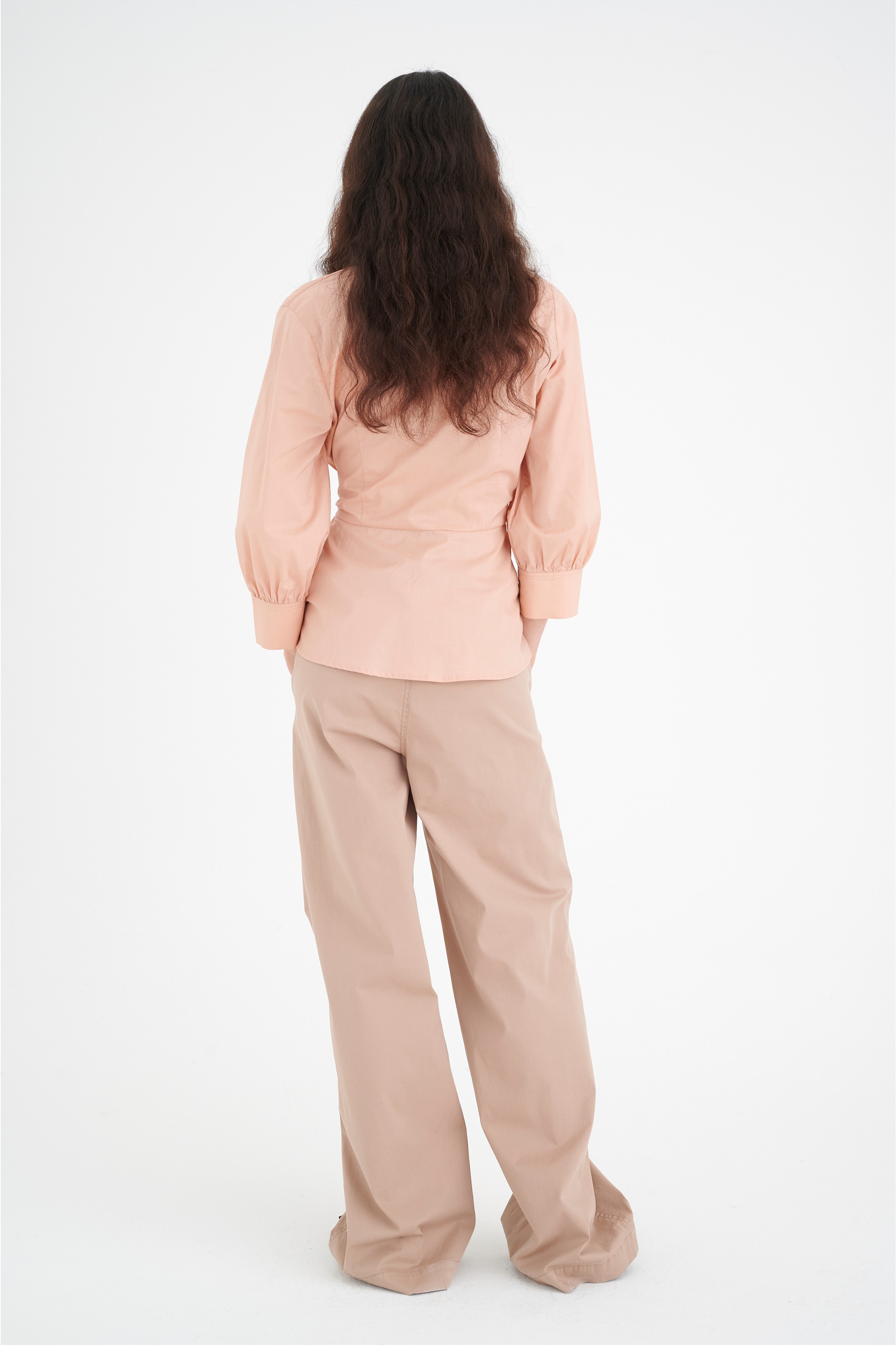YohanneIW Blouse LOOKBOOK BACK 30106427-161220