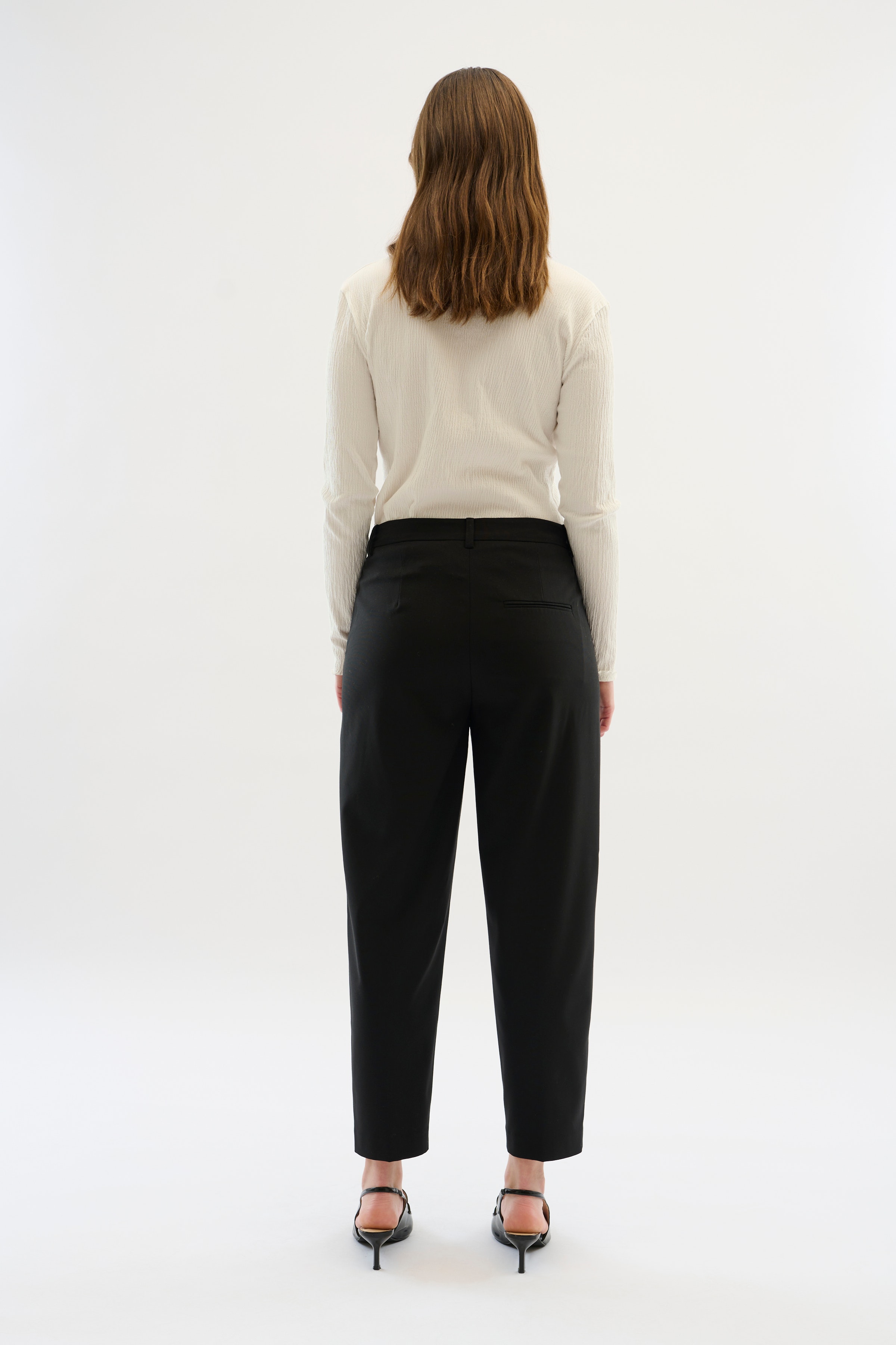 KBMilano Trousers LOOKBOOK FRONT 10105059-194008