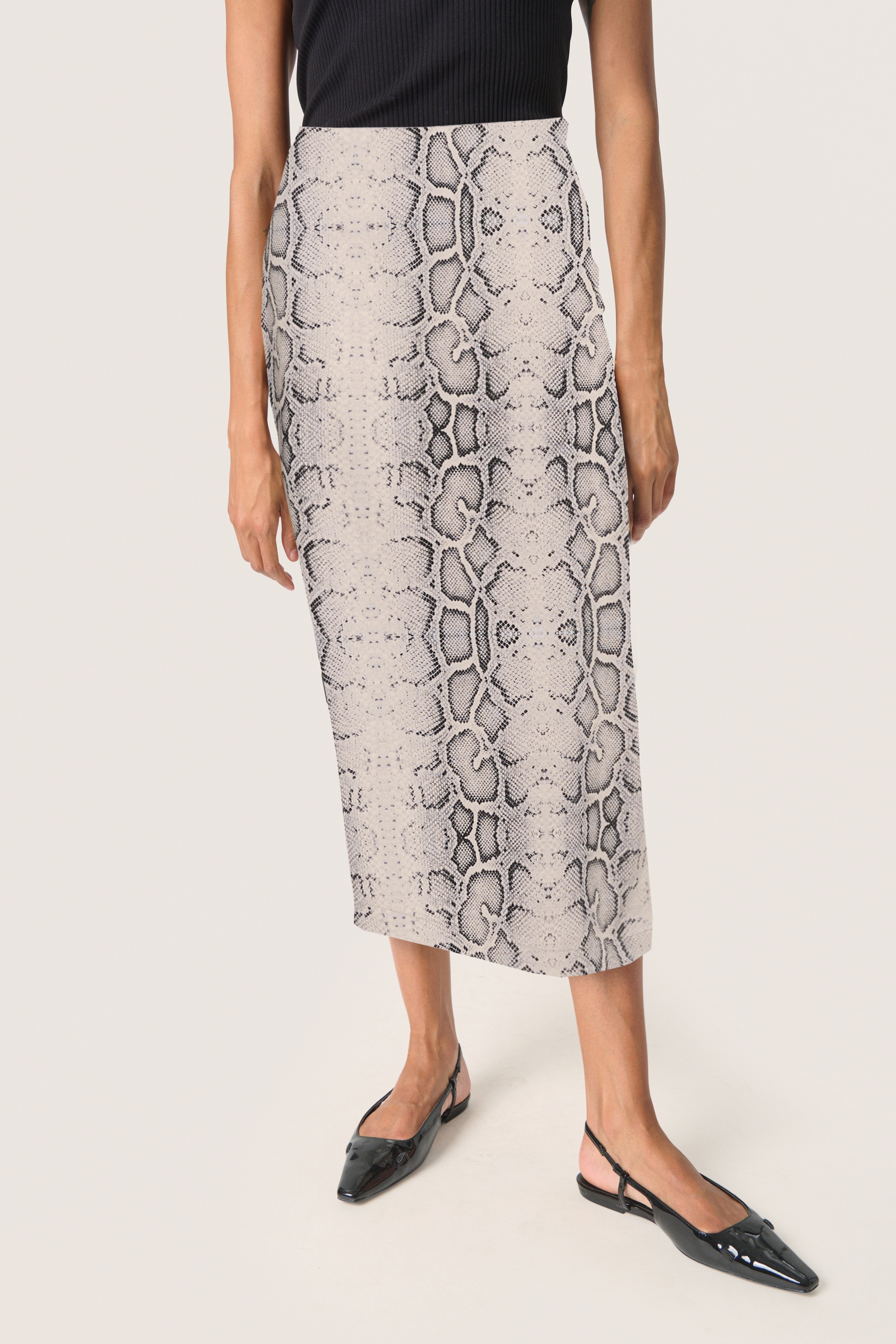 SLXala Rok LOOKBOOK FRONT 30408363-303725