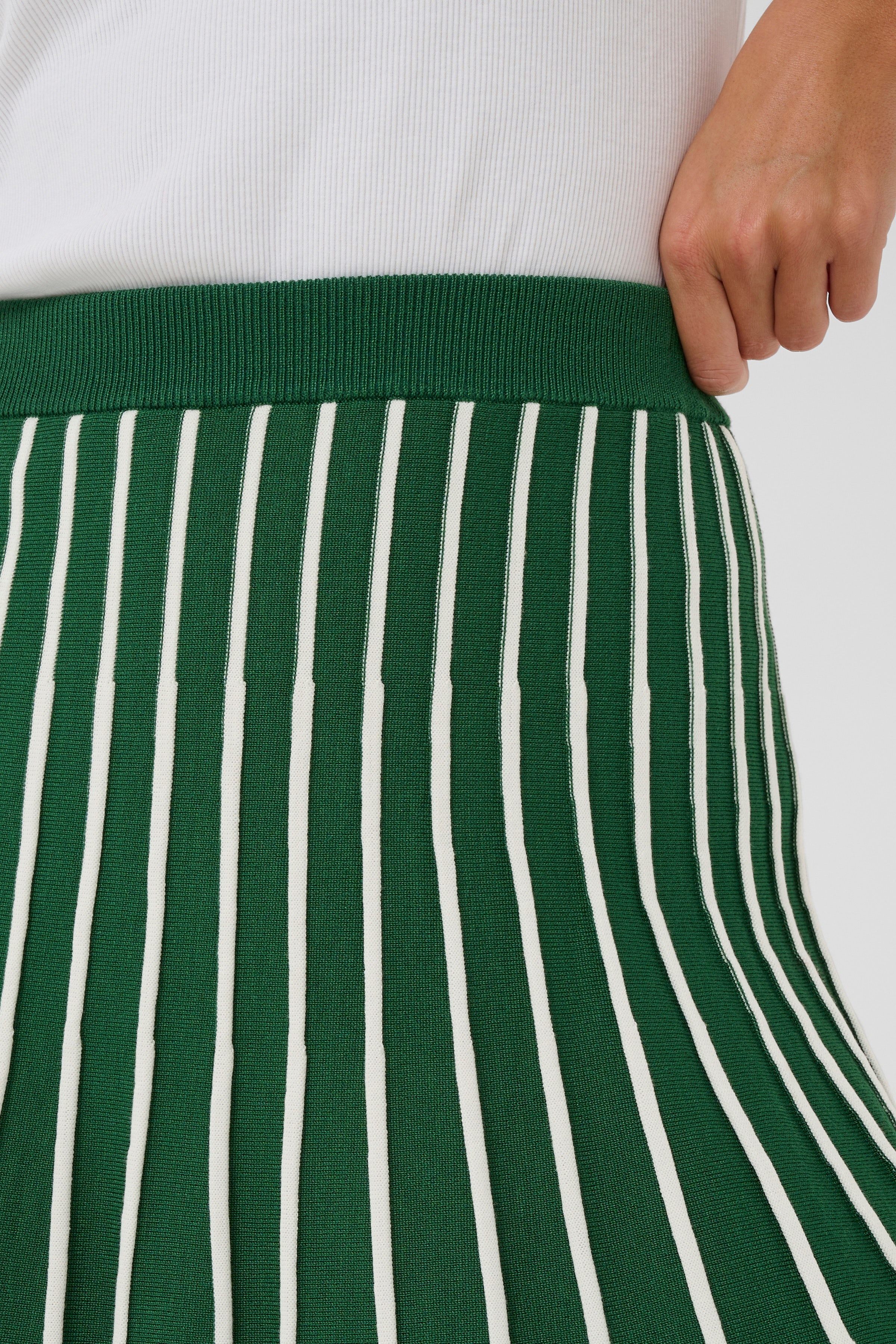 MildaSZ Skirt LOOKBOOK DETAIL 30514527-186026