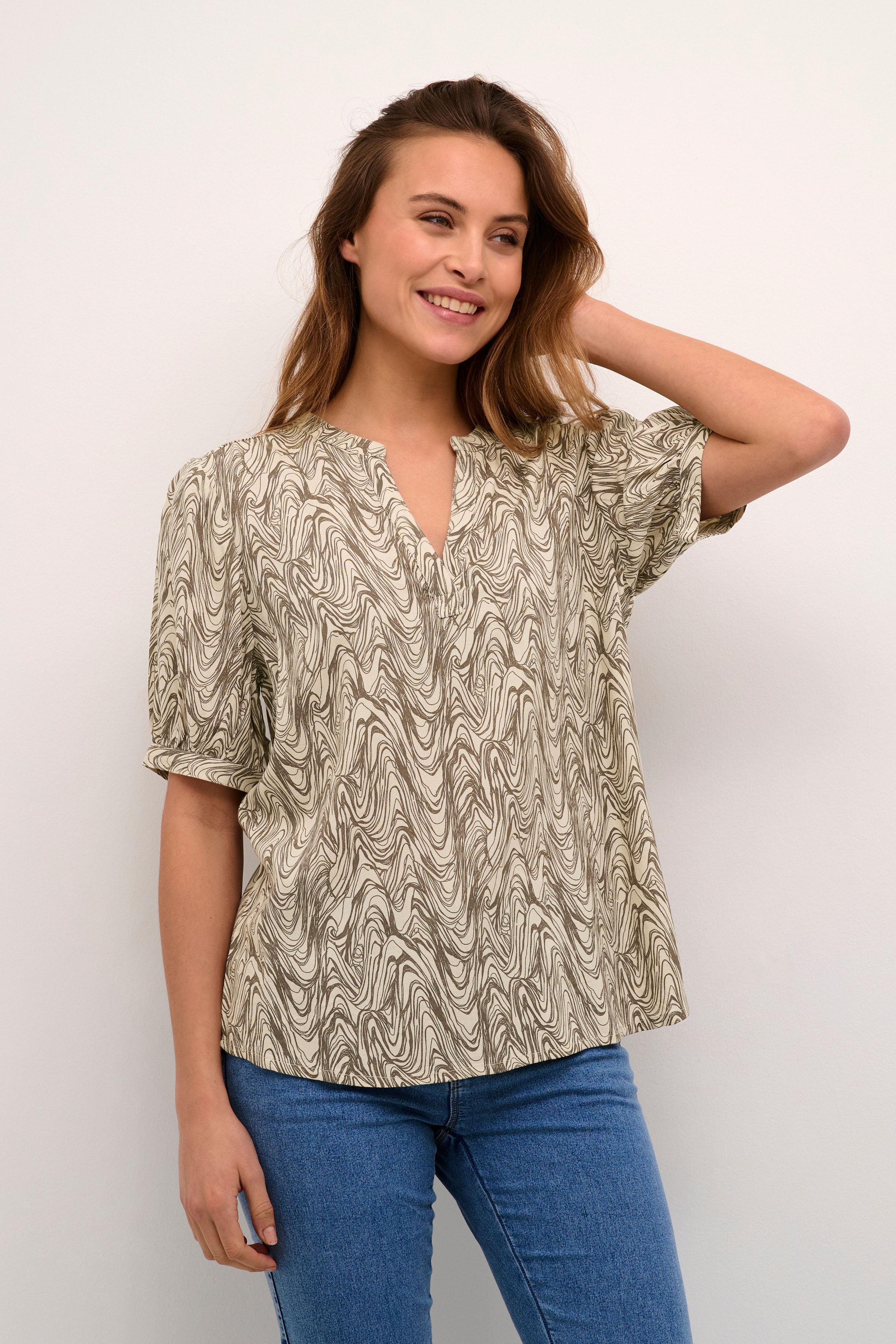 BPofelia Blouse LOOKBOOK FRONT 10590686-105740B