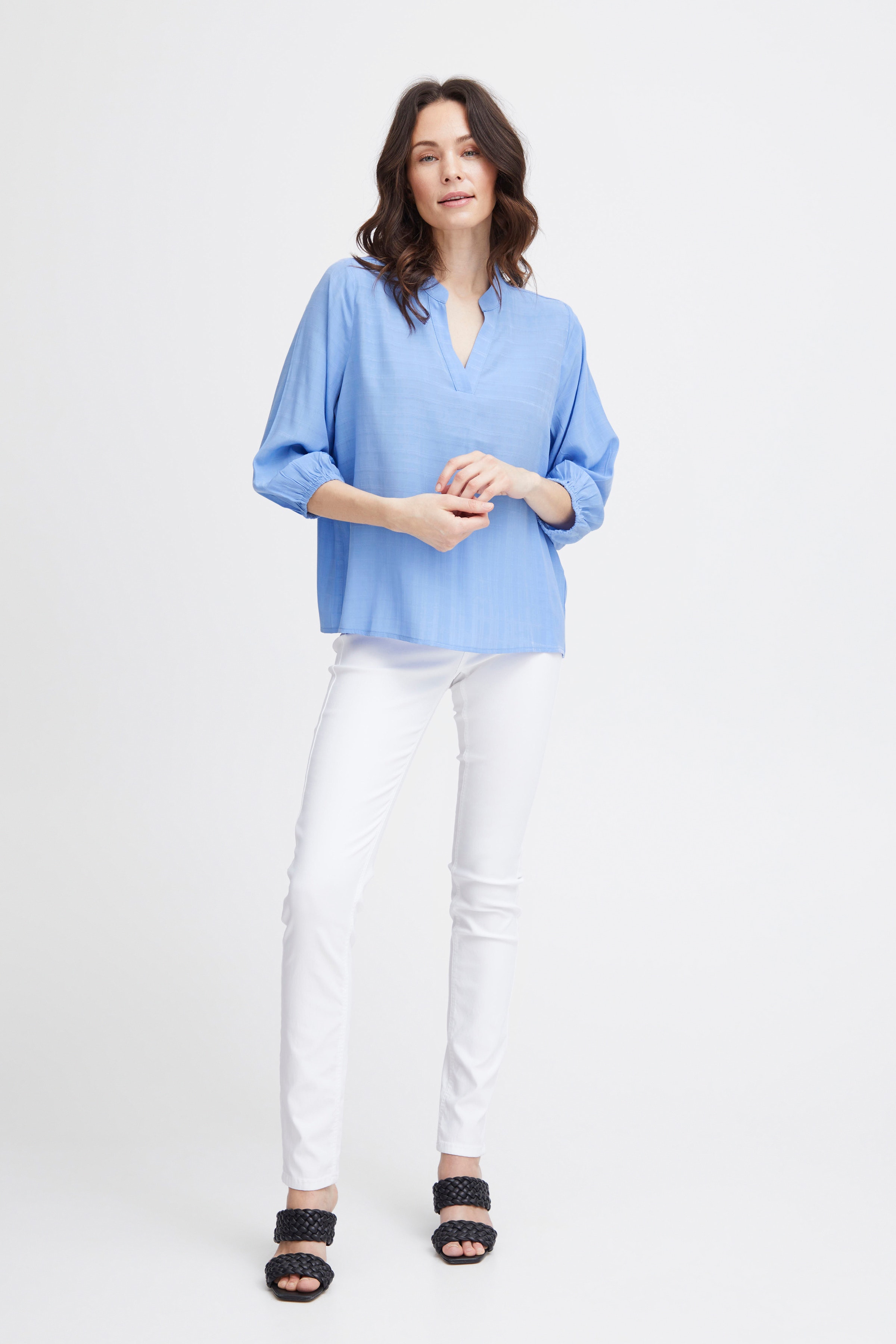 FRAFIA Blus LOOKBOOK FRONT 20614092-164030