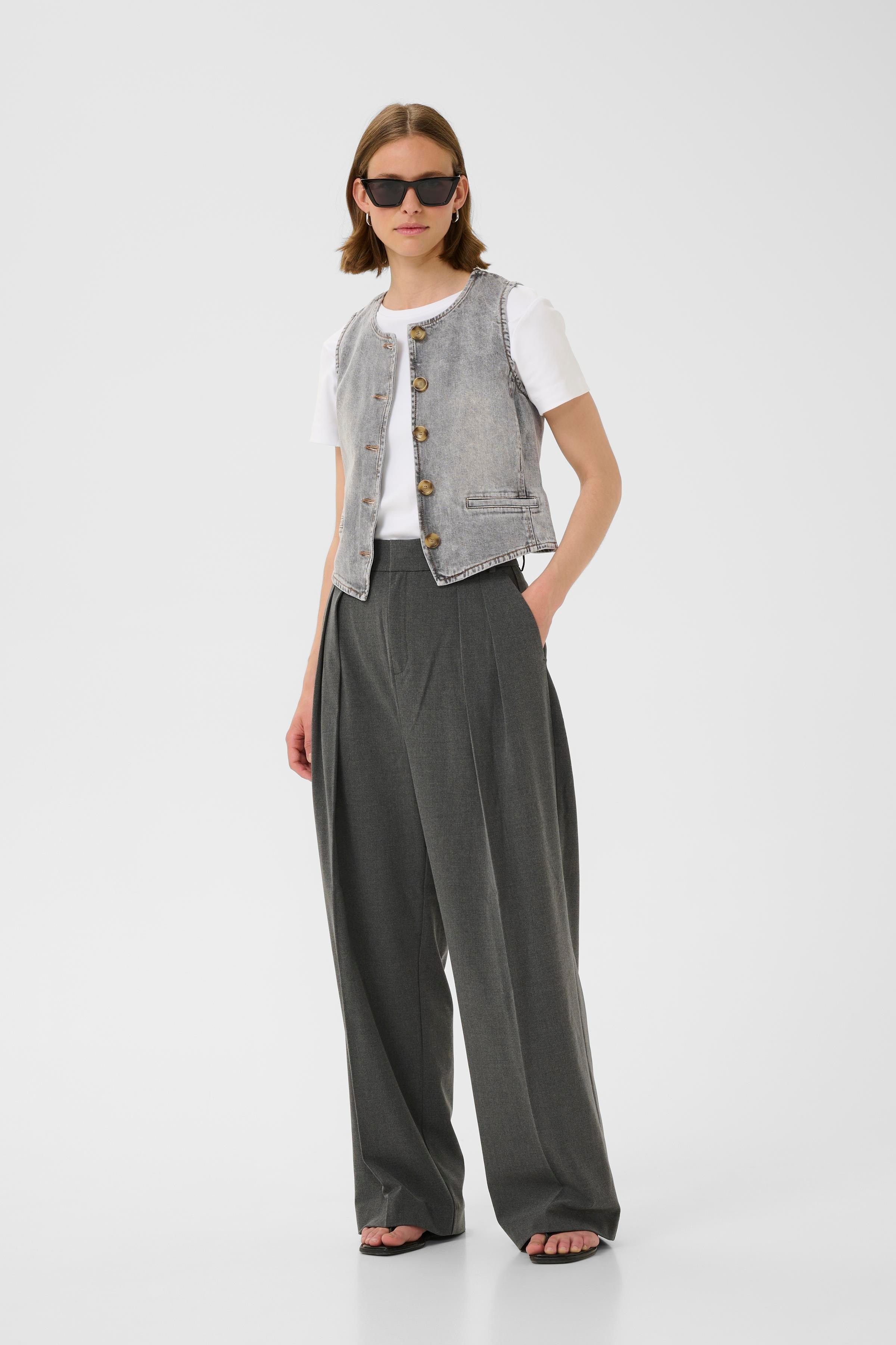 NanasIW Waistcoat LOOKBOOK FRONT 30111073-304093