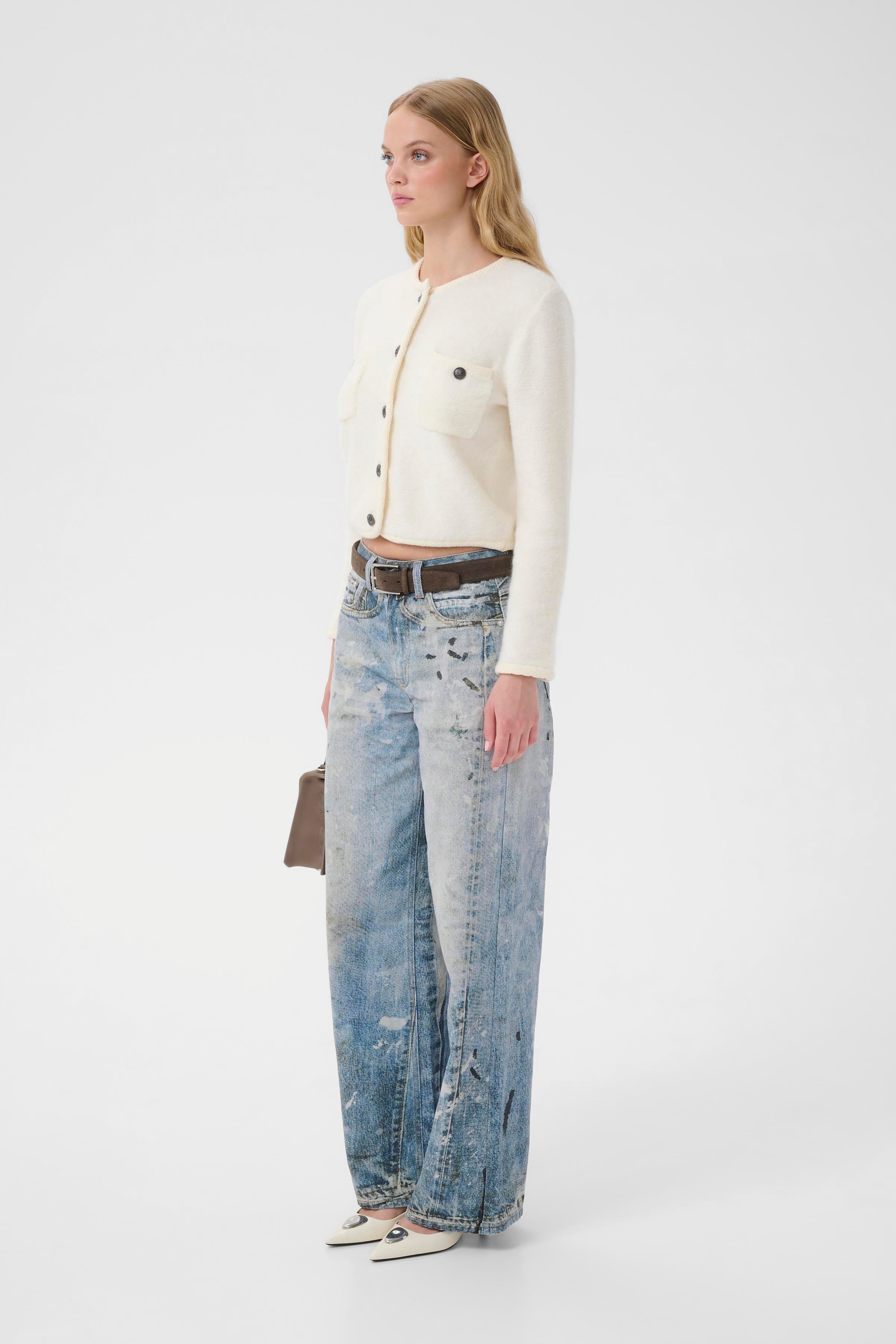 GZcurie Cardigan LOOKBOOK FRONT 10910746-110103