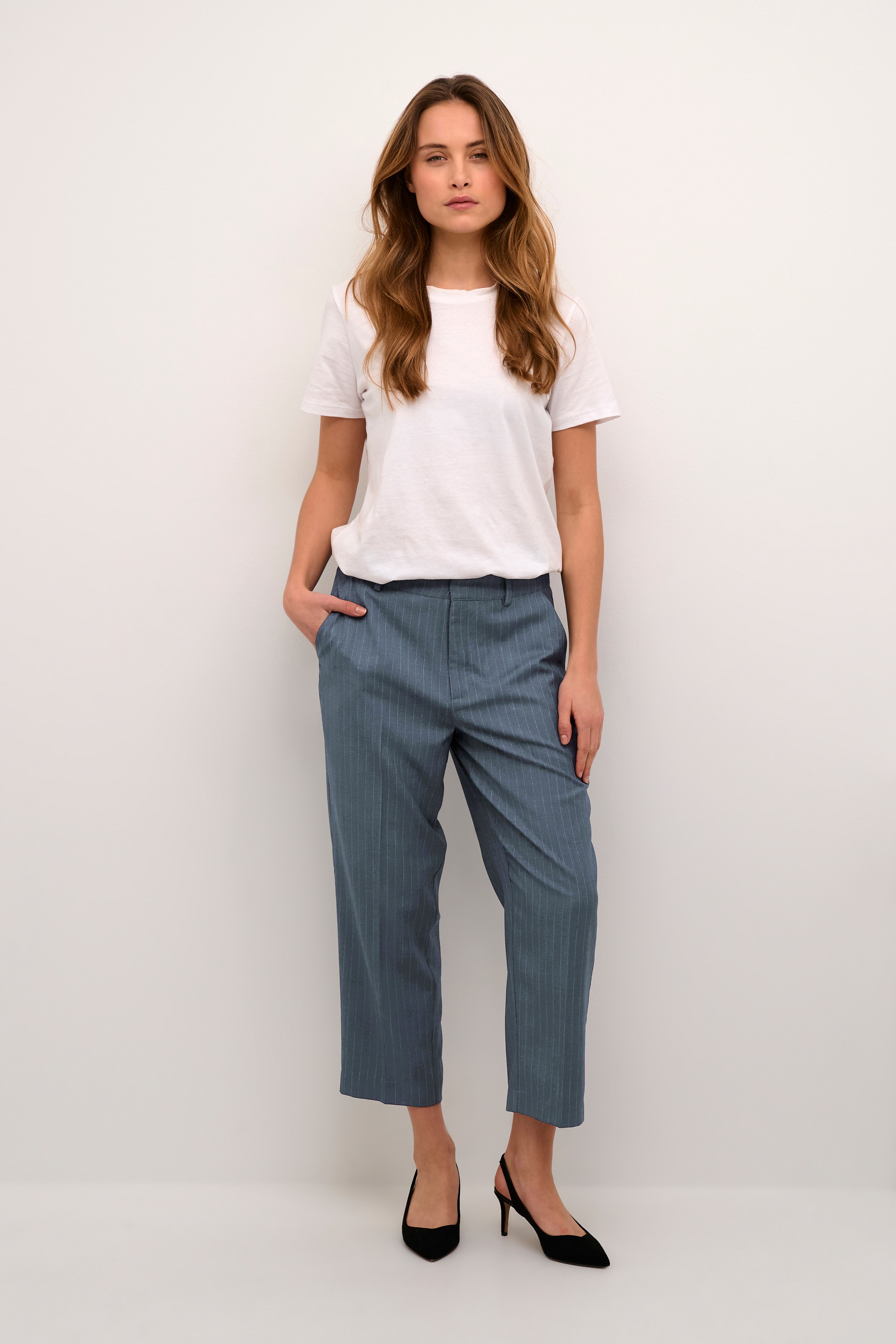 KAulrikke Trousers LOOKBOOK FRONT 10552321-106305