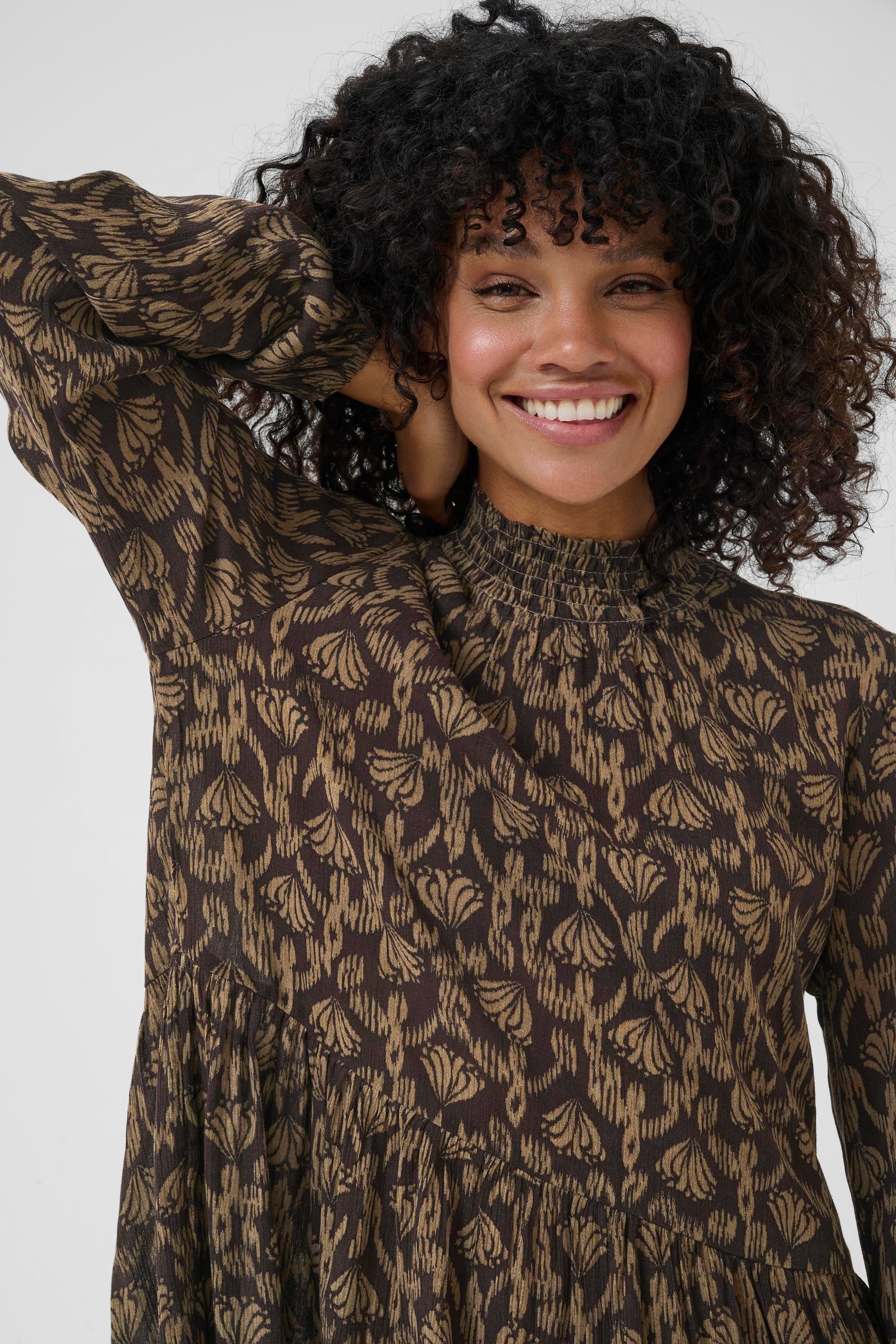 KArikka Kleid LOOKBOOK DETAIL 10507039-108727