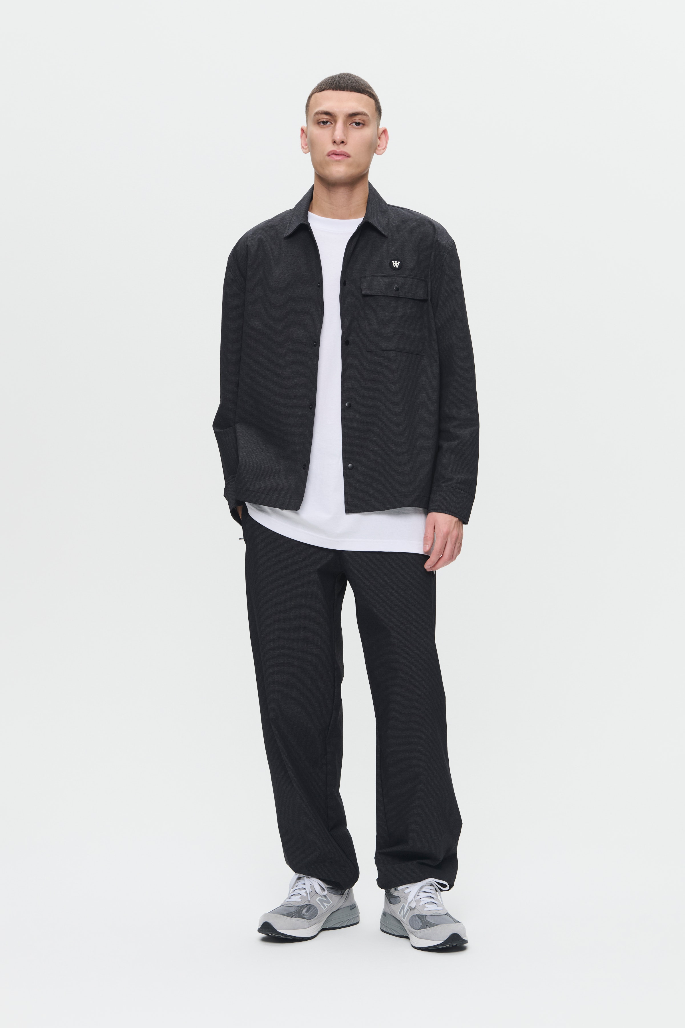 WWDat Skjorte LOOKBOOK FRONT 30250469-W1031