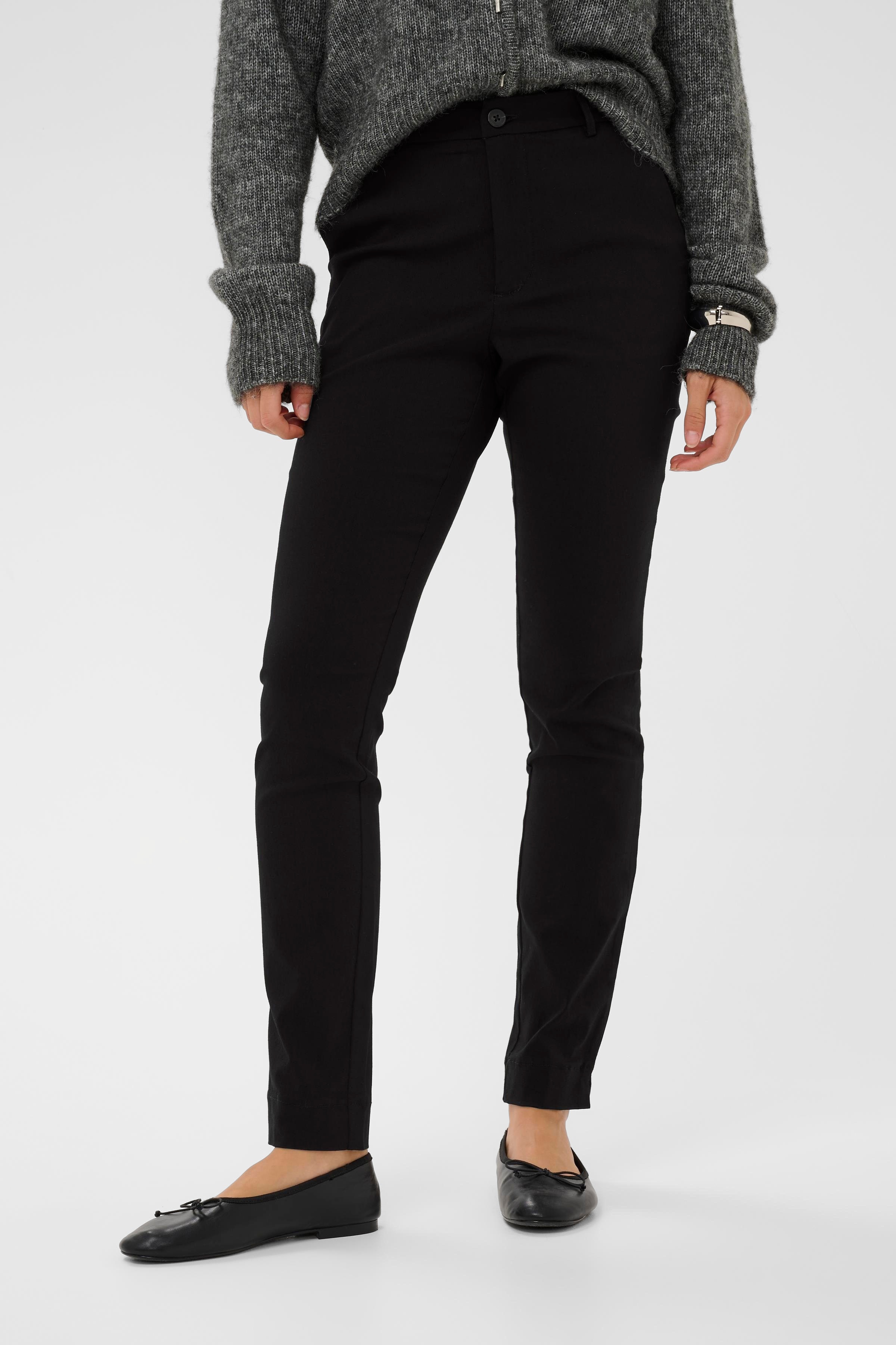 KAhazel Hose LOOKBOOK FRONT 10511064-100121