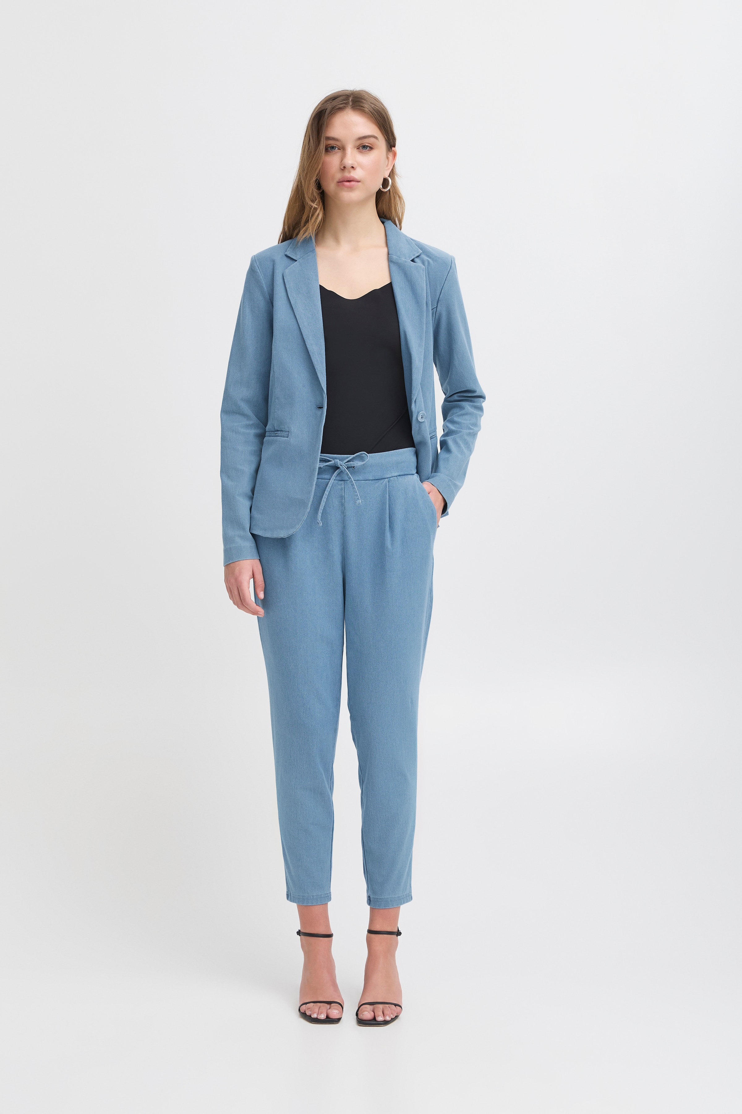 IHKATE Hose LOOKBOOK FRONT 20123693-204711