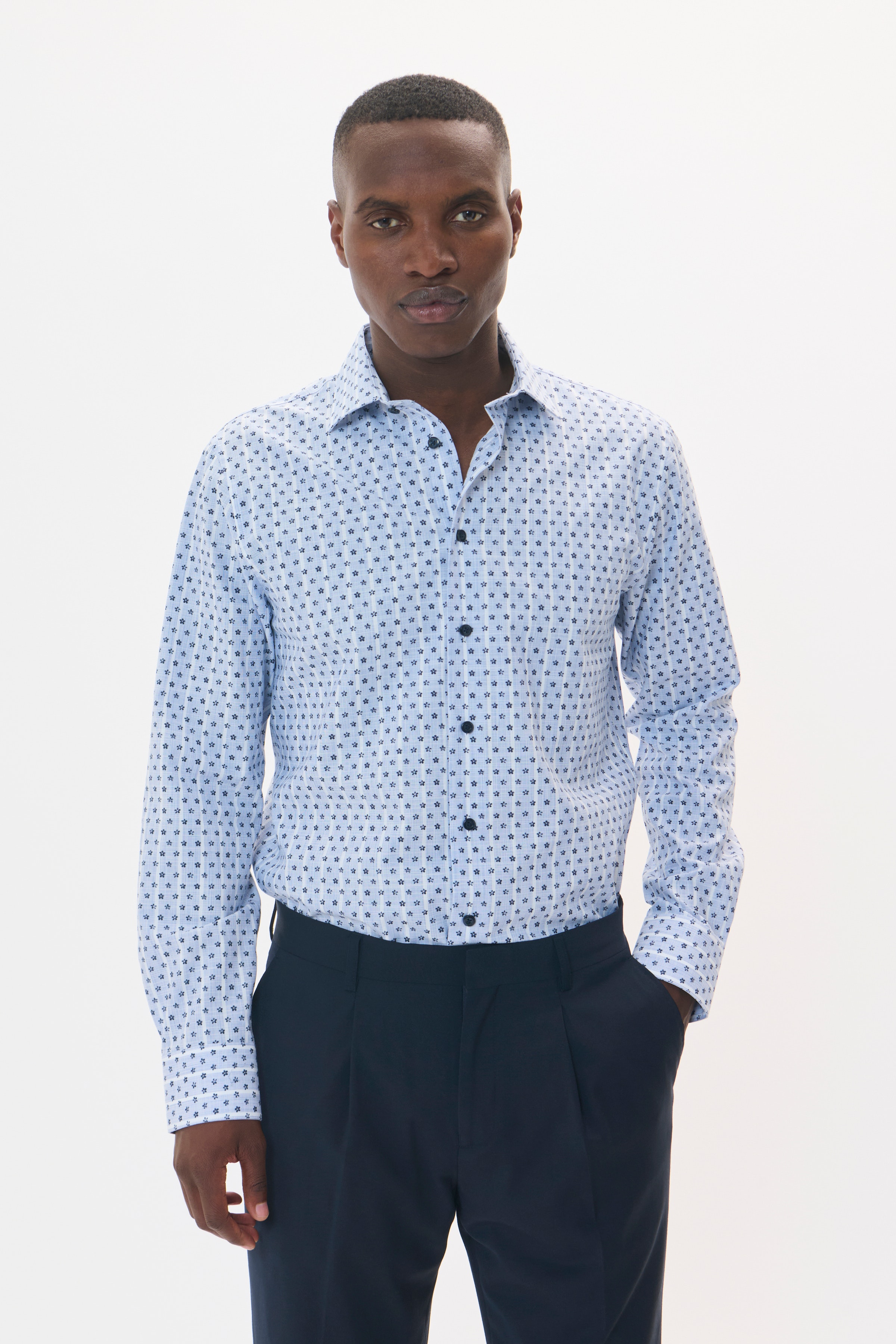 MAmarc Hemd LOOKBOOK FRONT 30207876-194011