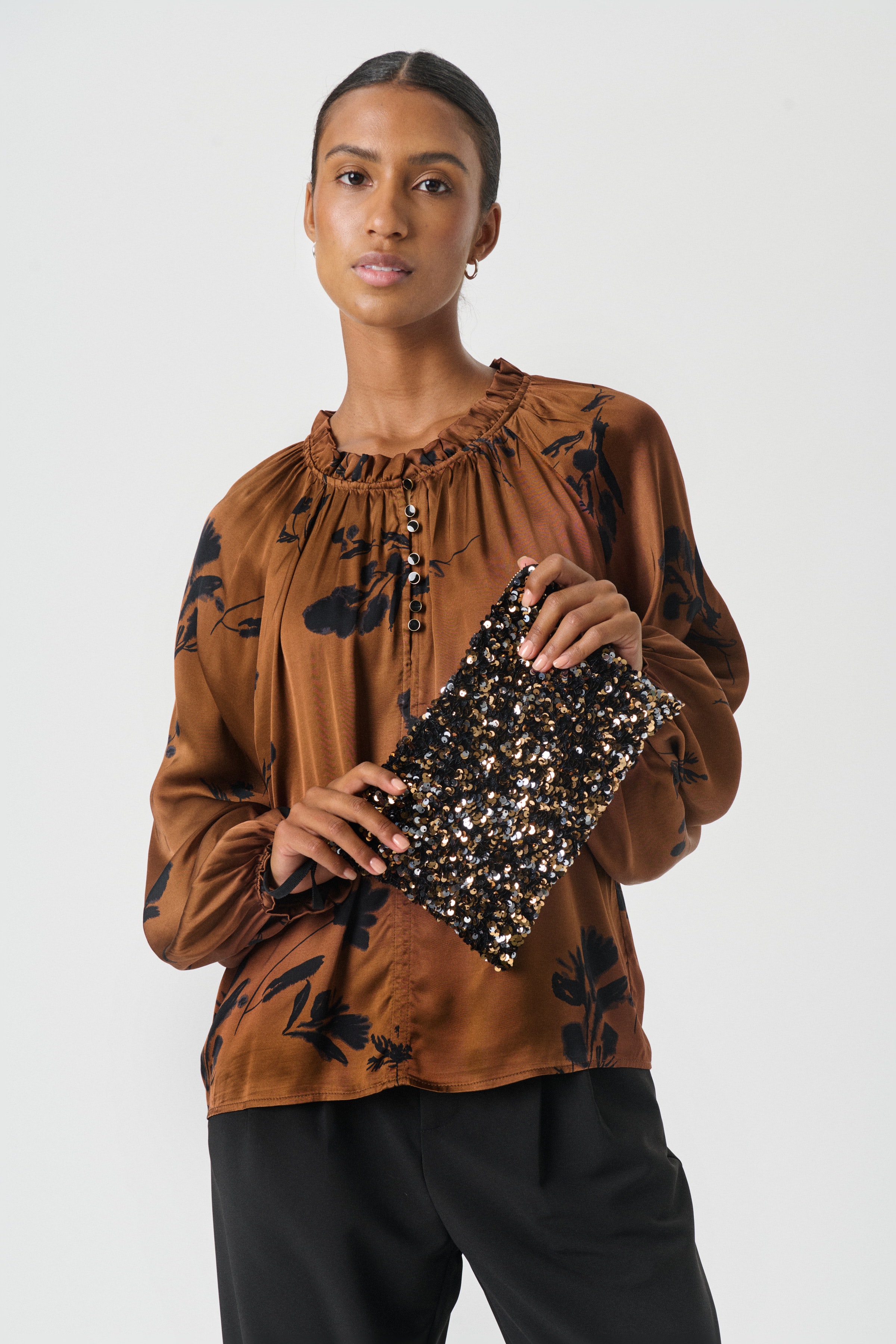 DeniaPW Paillette Tasche LOOKBOOK DETAIL 30309157-304444