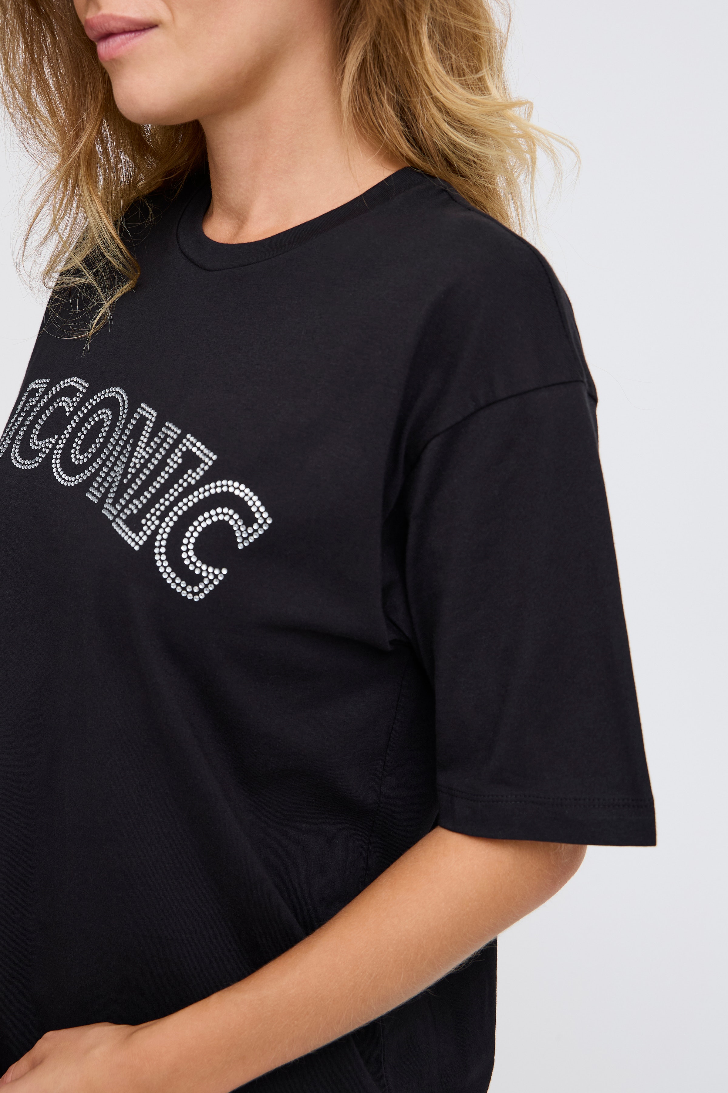 PZICONIC T-shirt LOOKBOOK DETAIL 50209067-193911