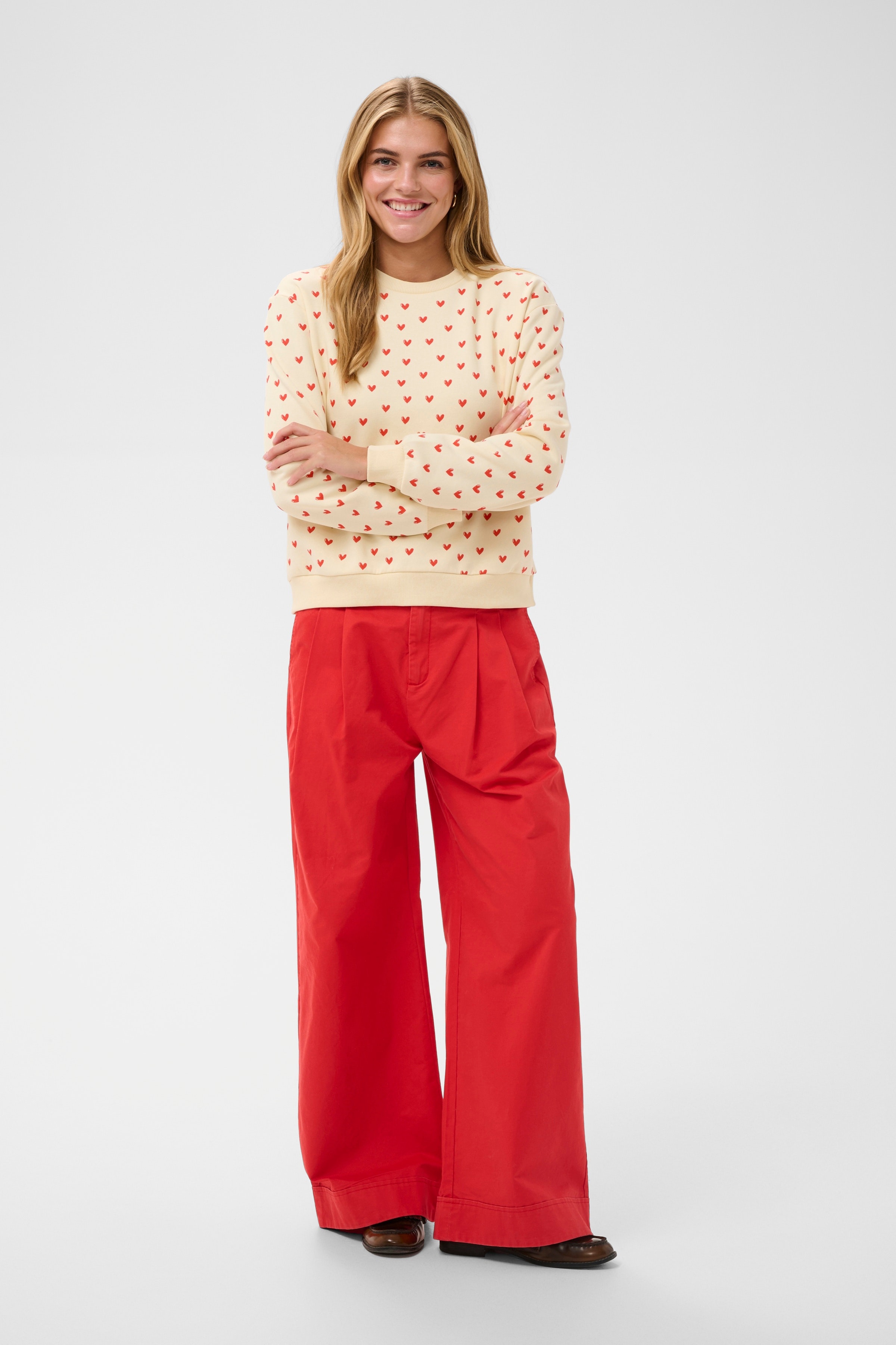 PammaSZ Sweatshirt LOOKBOOK FRONT 30514963-304663