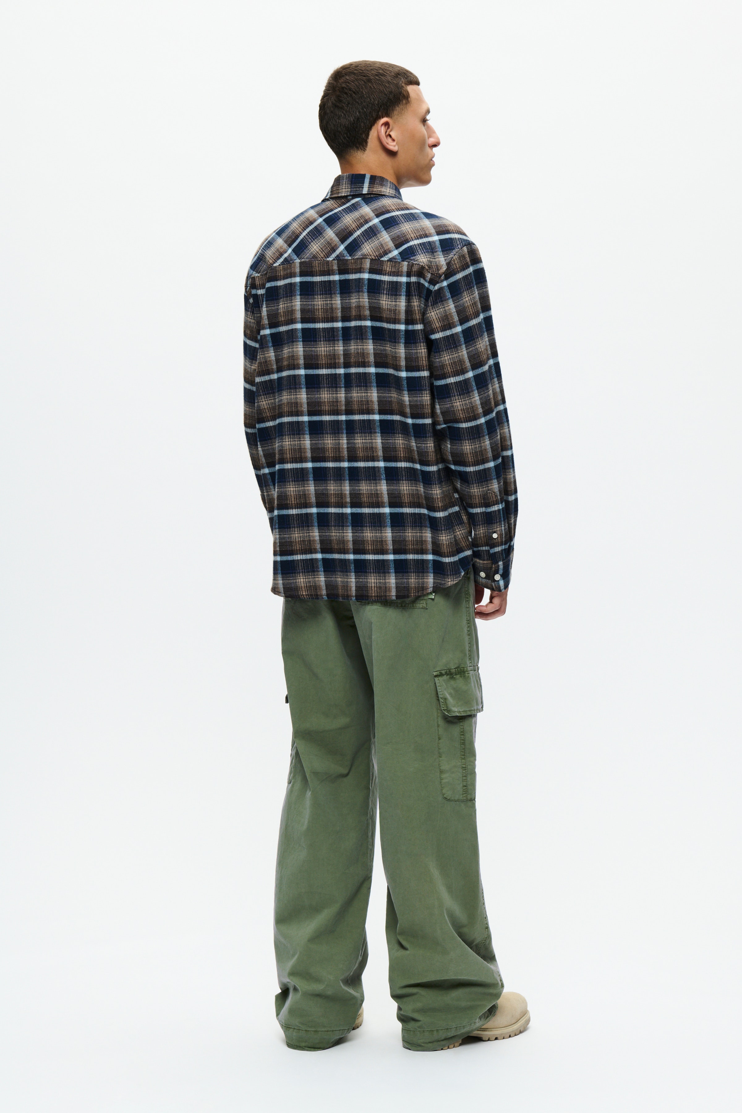 WWCooper Shirt LOOKBOOK BACK 30251784-304448