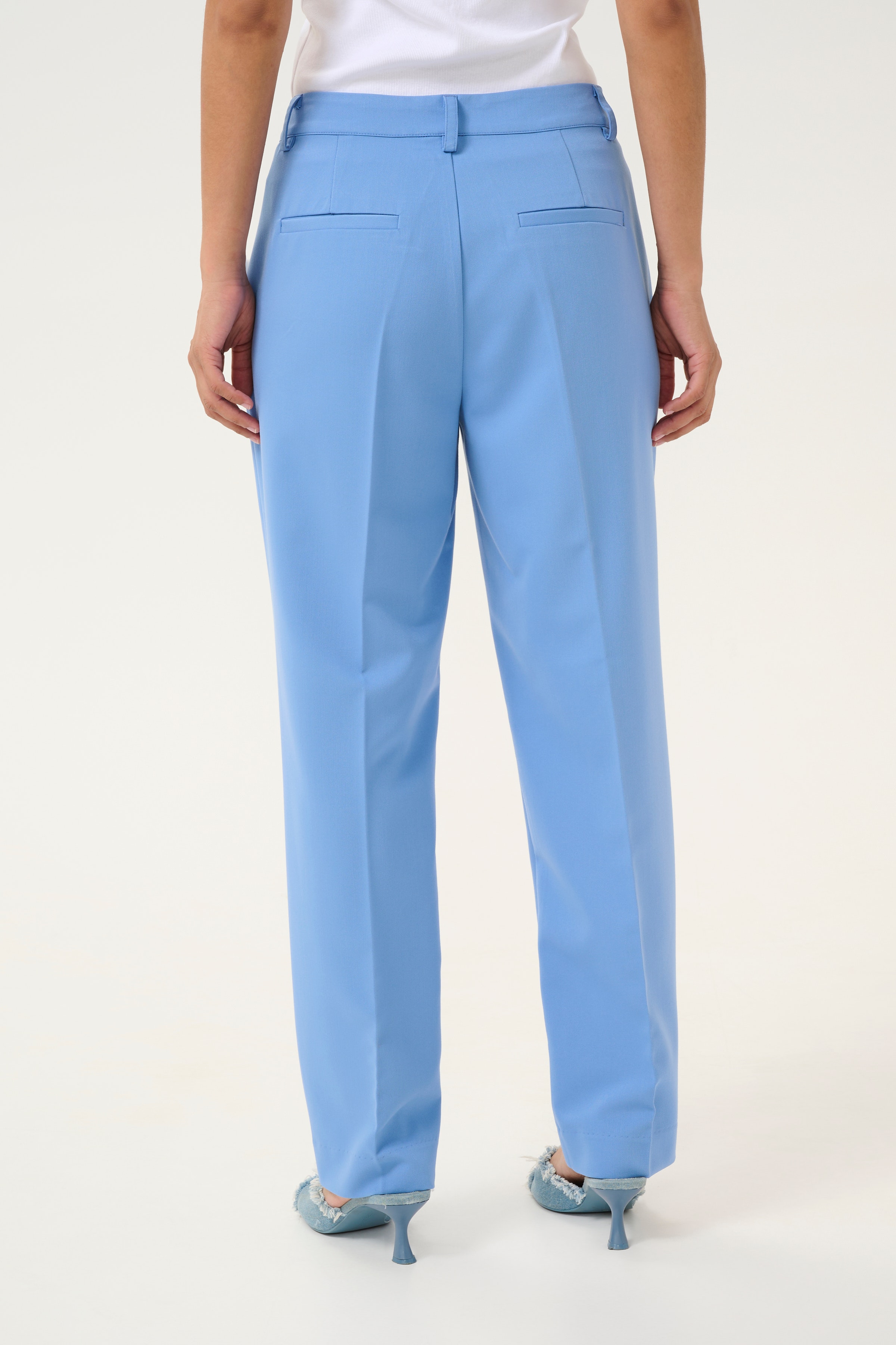 KAsakura Trousers LOOKBOOK BACK 10507770-183936