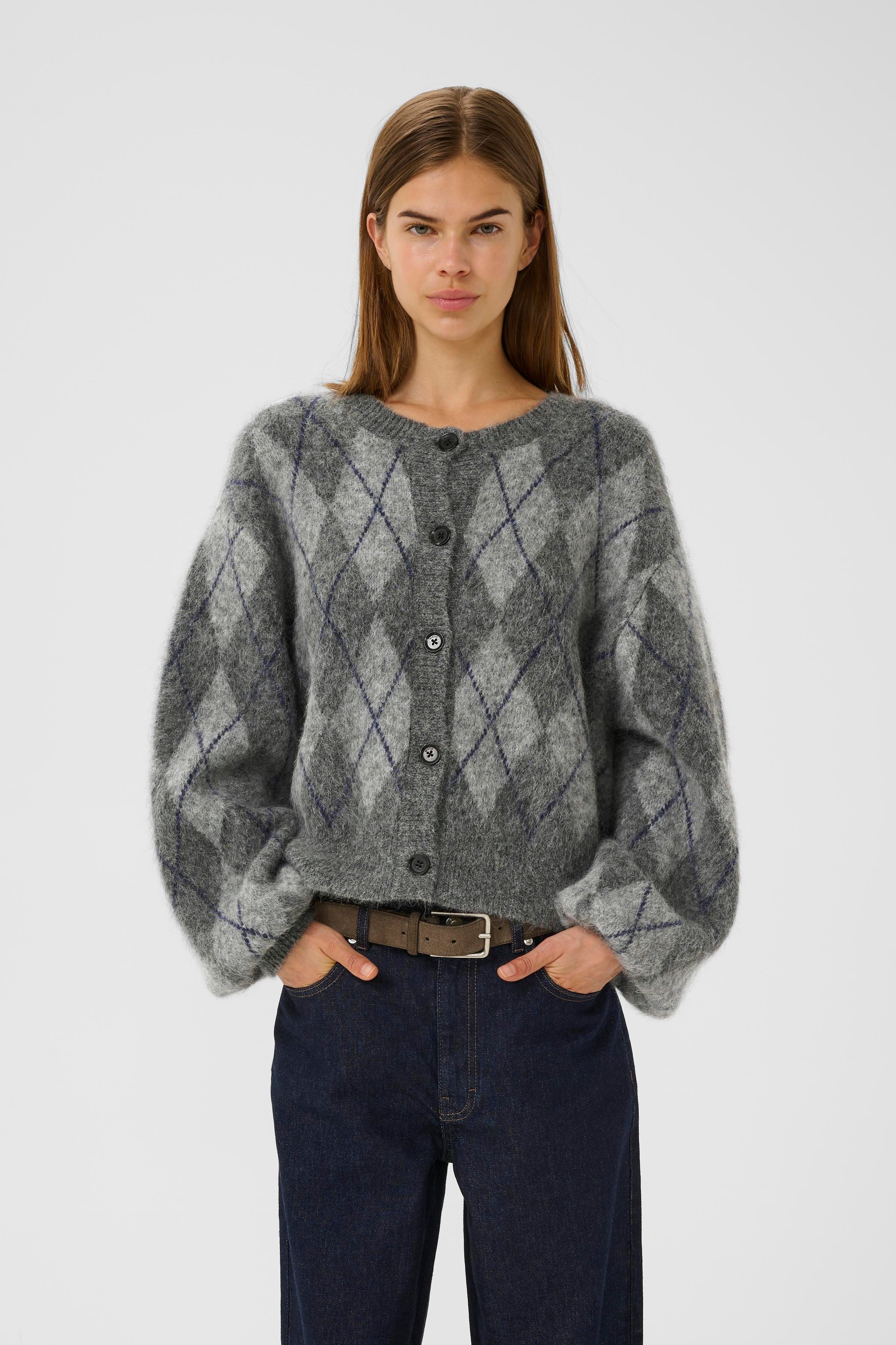 GZsasi Cardigan LOOKBOOK FRONT 10910660-108584