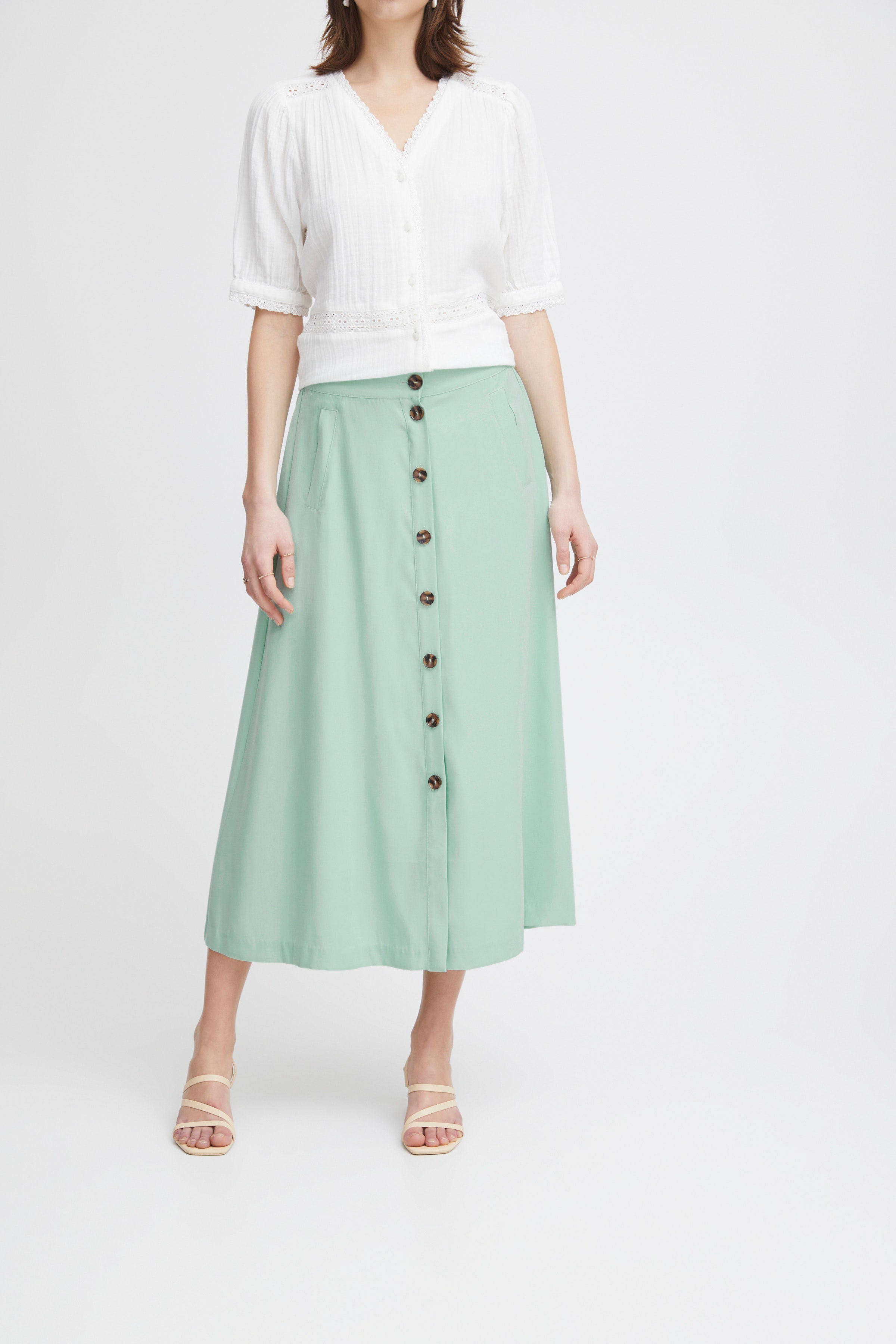 IRLEONO Rok LOOKBOOK FRONT 20119527-155812