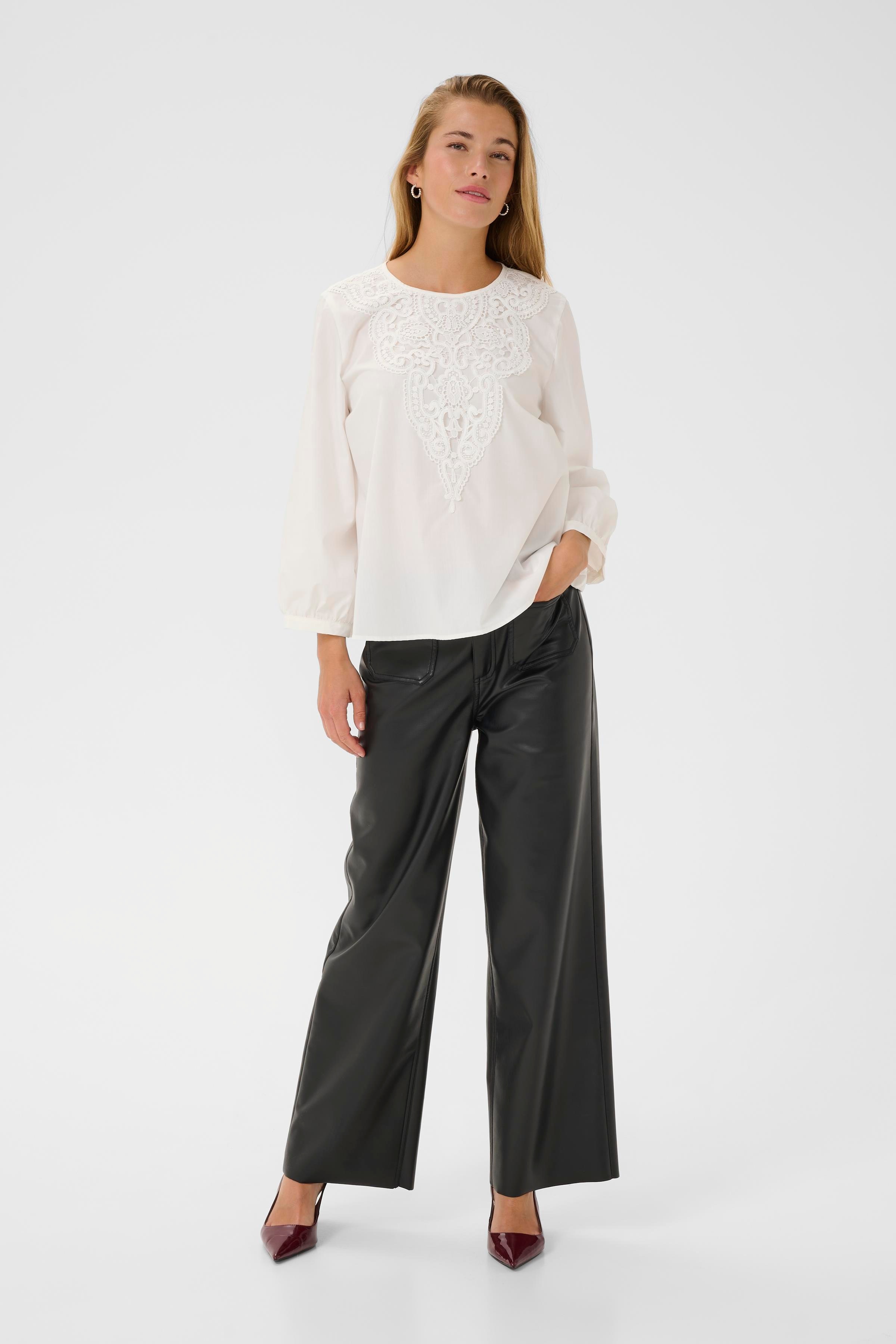 KAava Bluse LOOKBOOK FRONT 10510814-110602