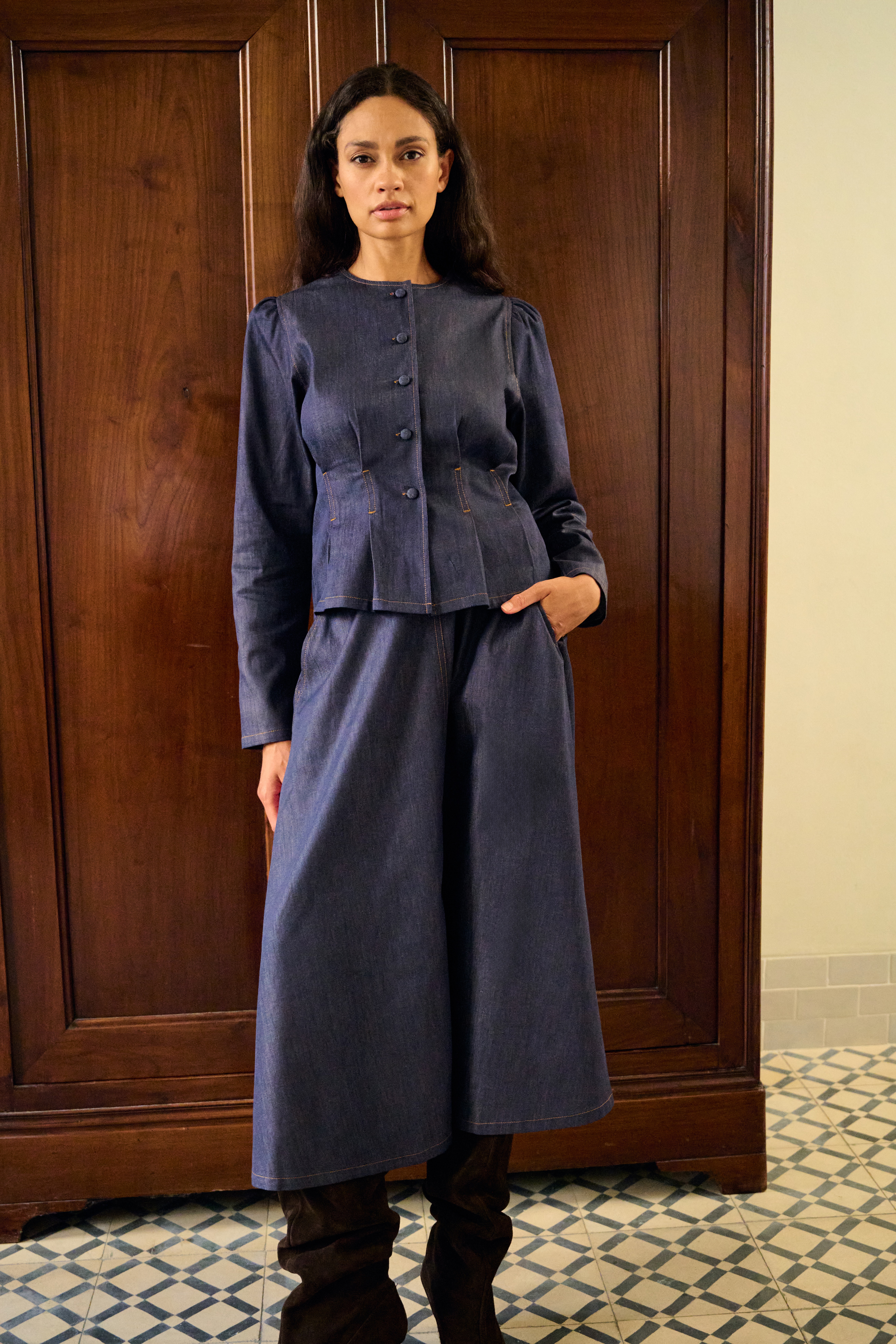 KBDrew Blus LOCATION NONE 10105763-194014