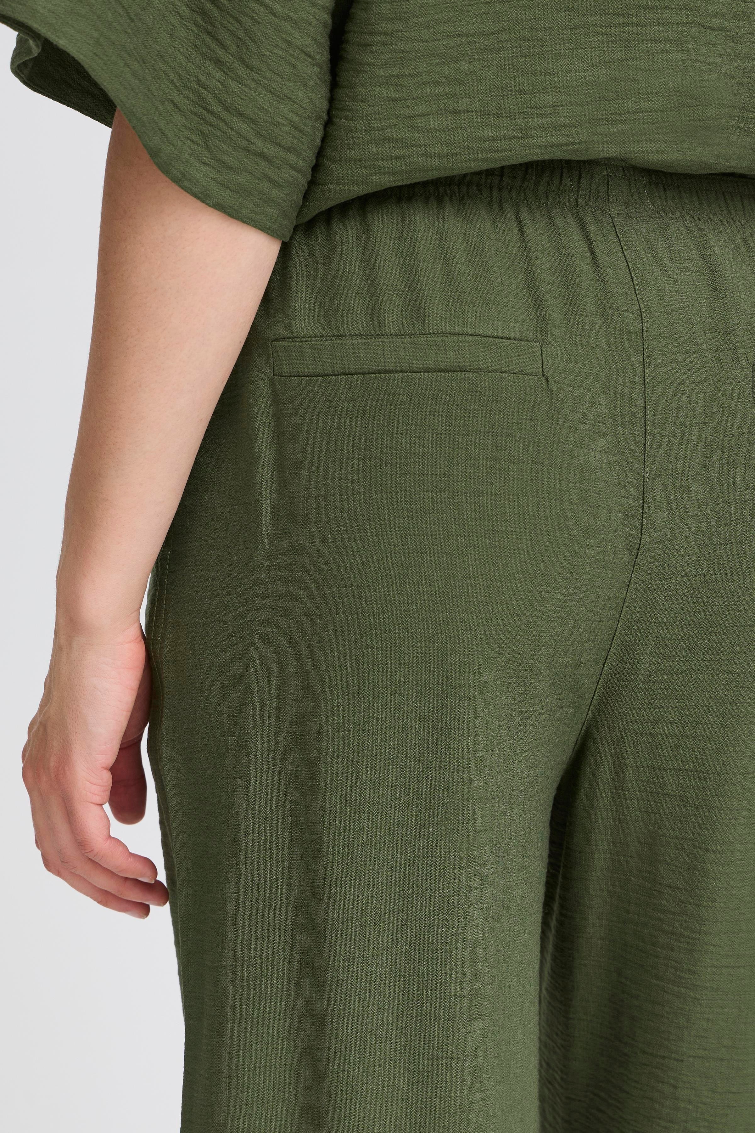 IHFAZIMA Trousers LOOKBOOK DETAIL 20124201-190419
