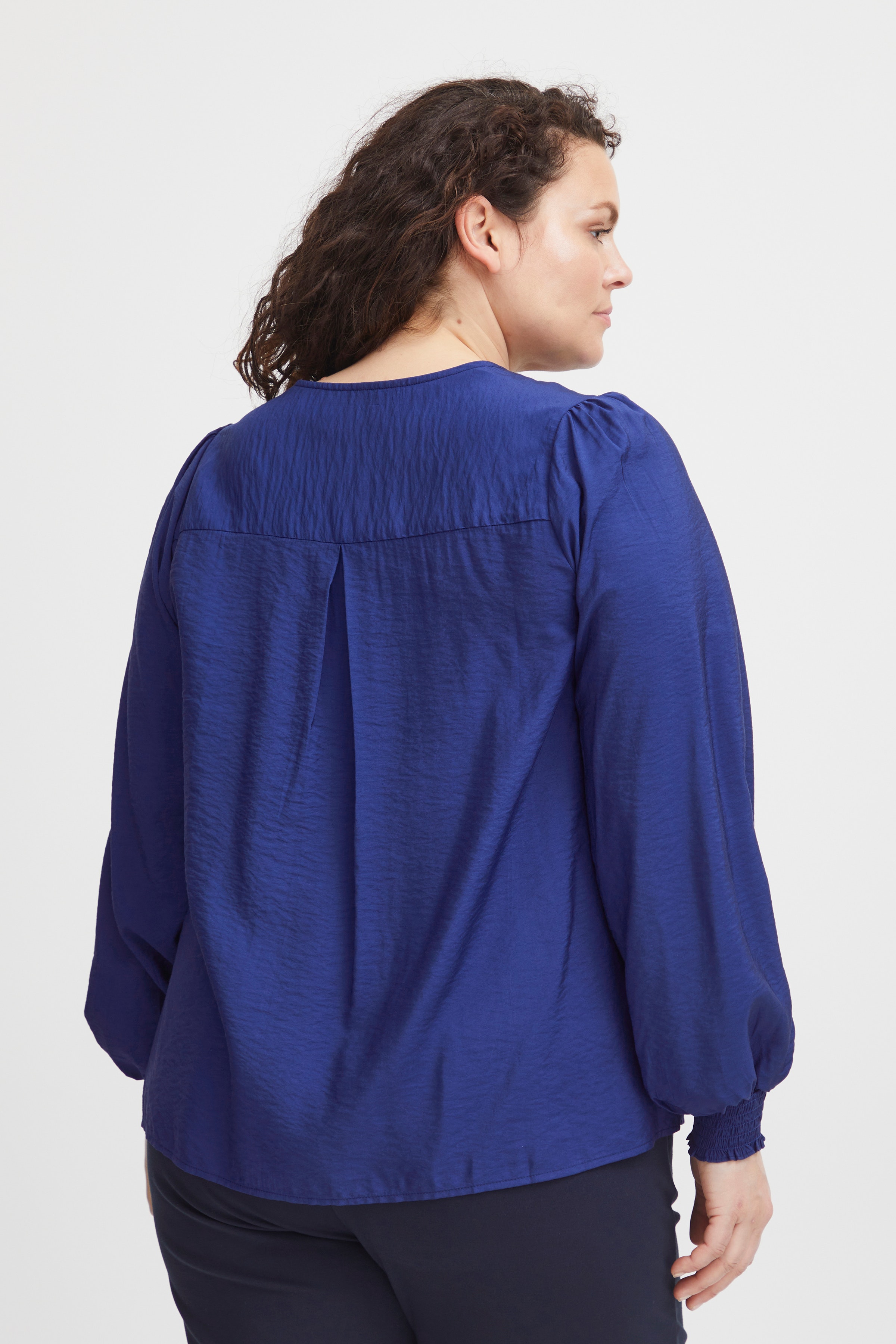 FPNITA Blus LOOKBOOK FRONT 20612604-193943