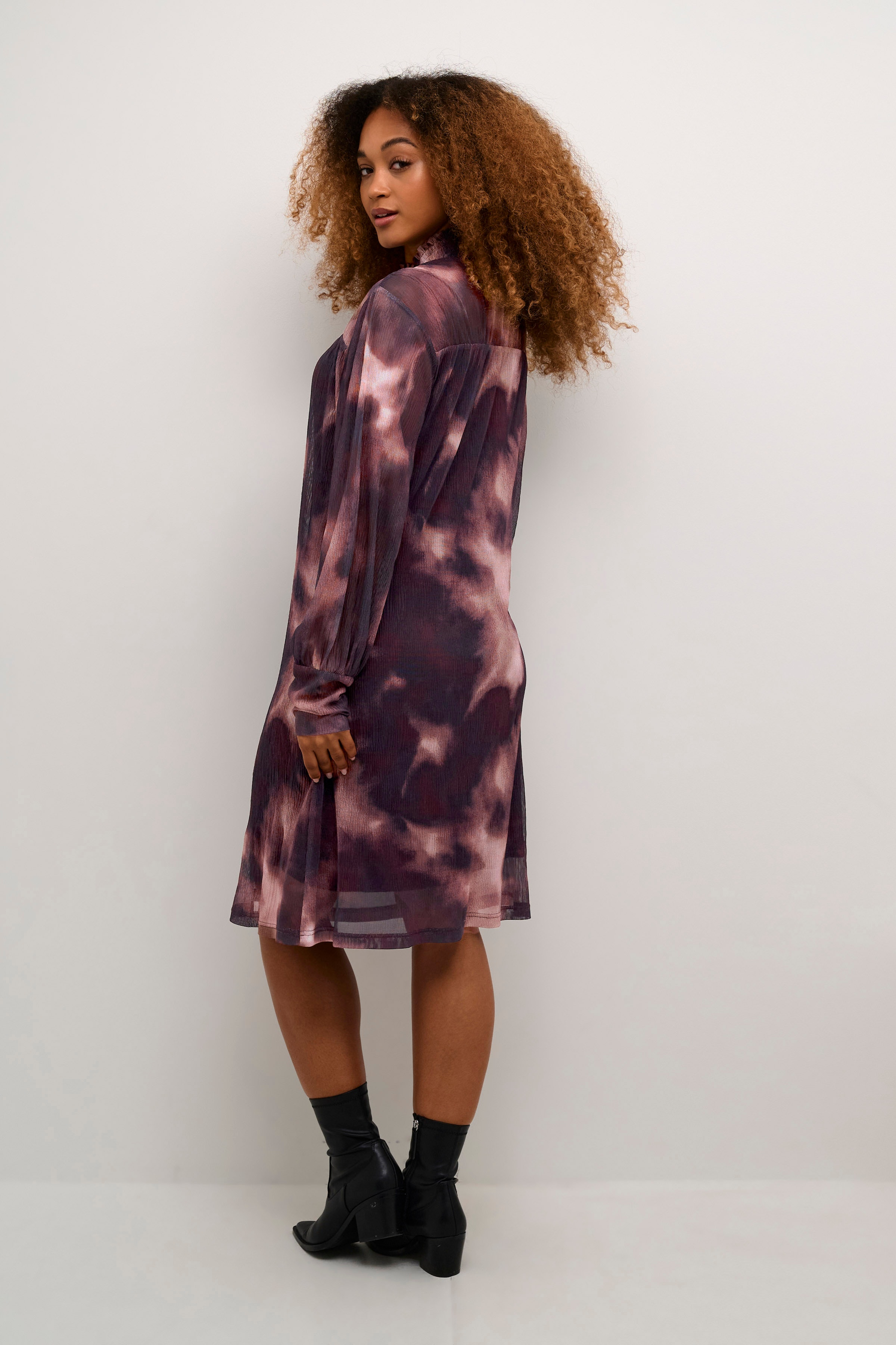 CROlly Dress LOOKBOOK BACK 10612830-106408