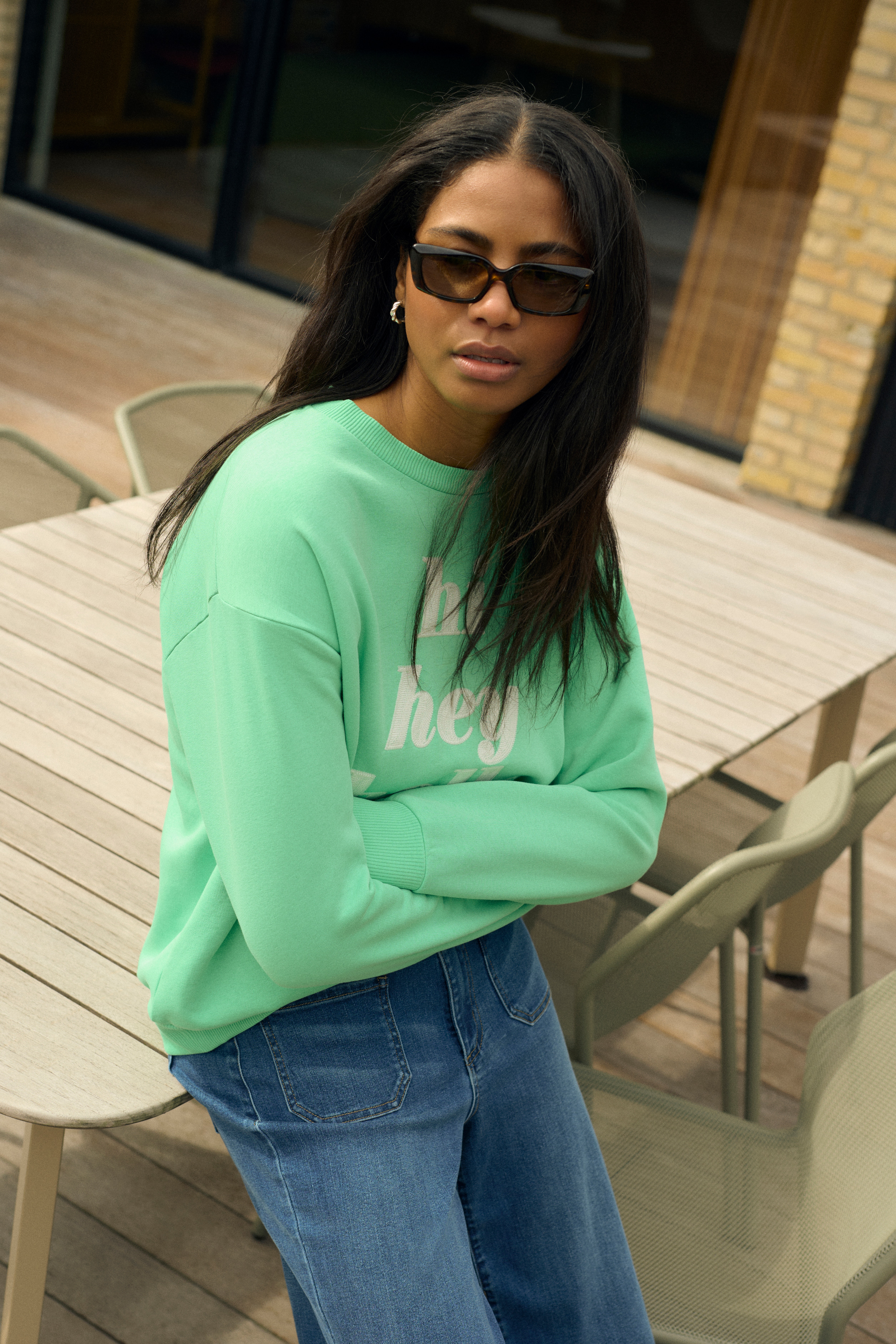 KAellen Sweatshirt LOCATION NONE 10509447-146340