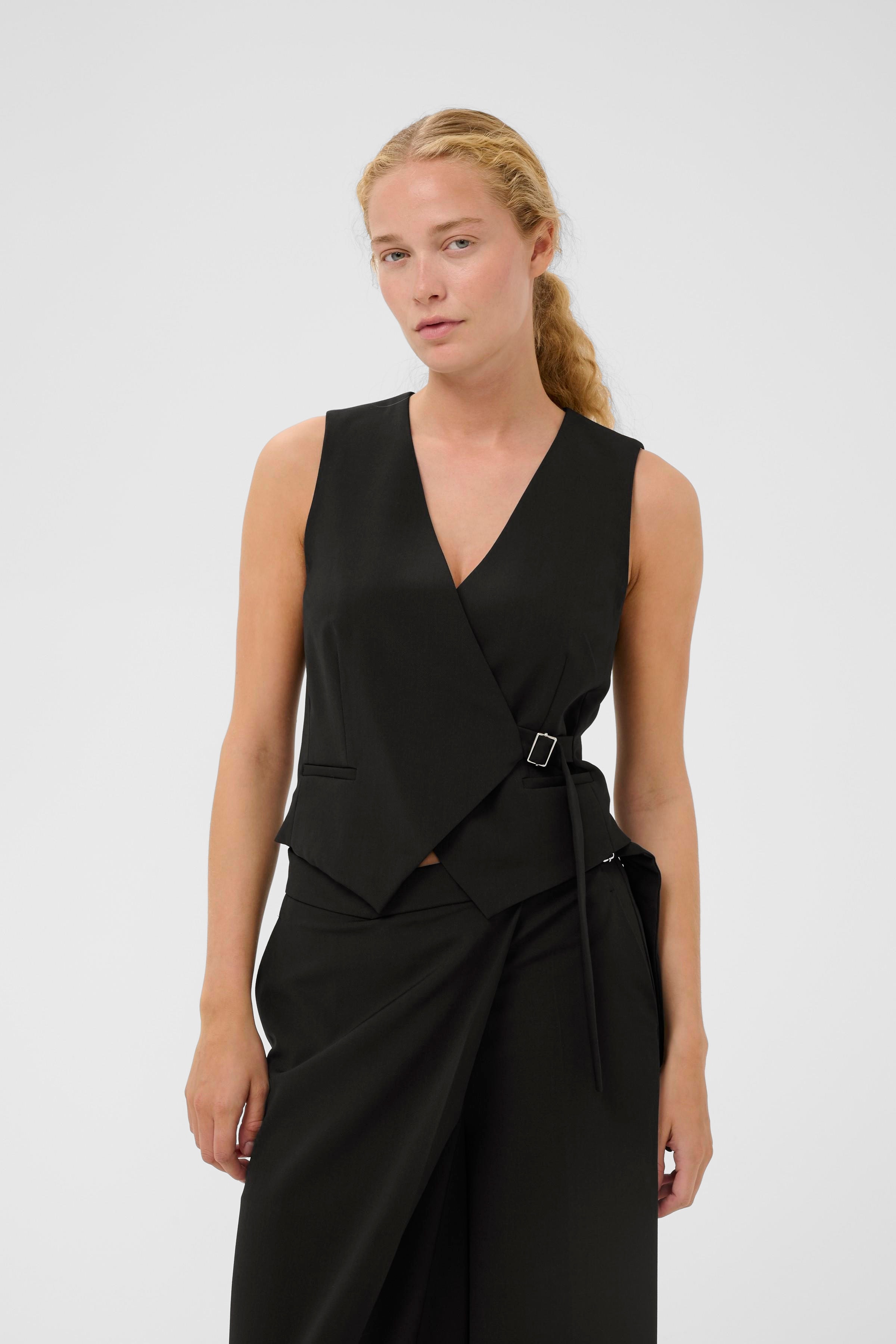 HAISLYIW Vest LOOKBOOK FRONT 30112220-194008