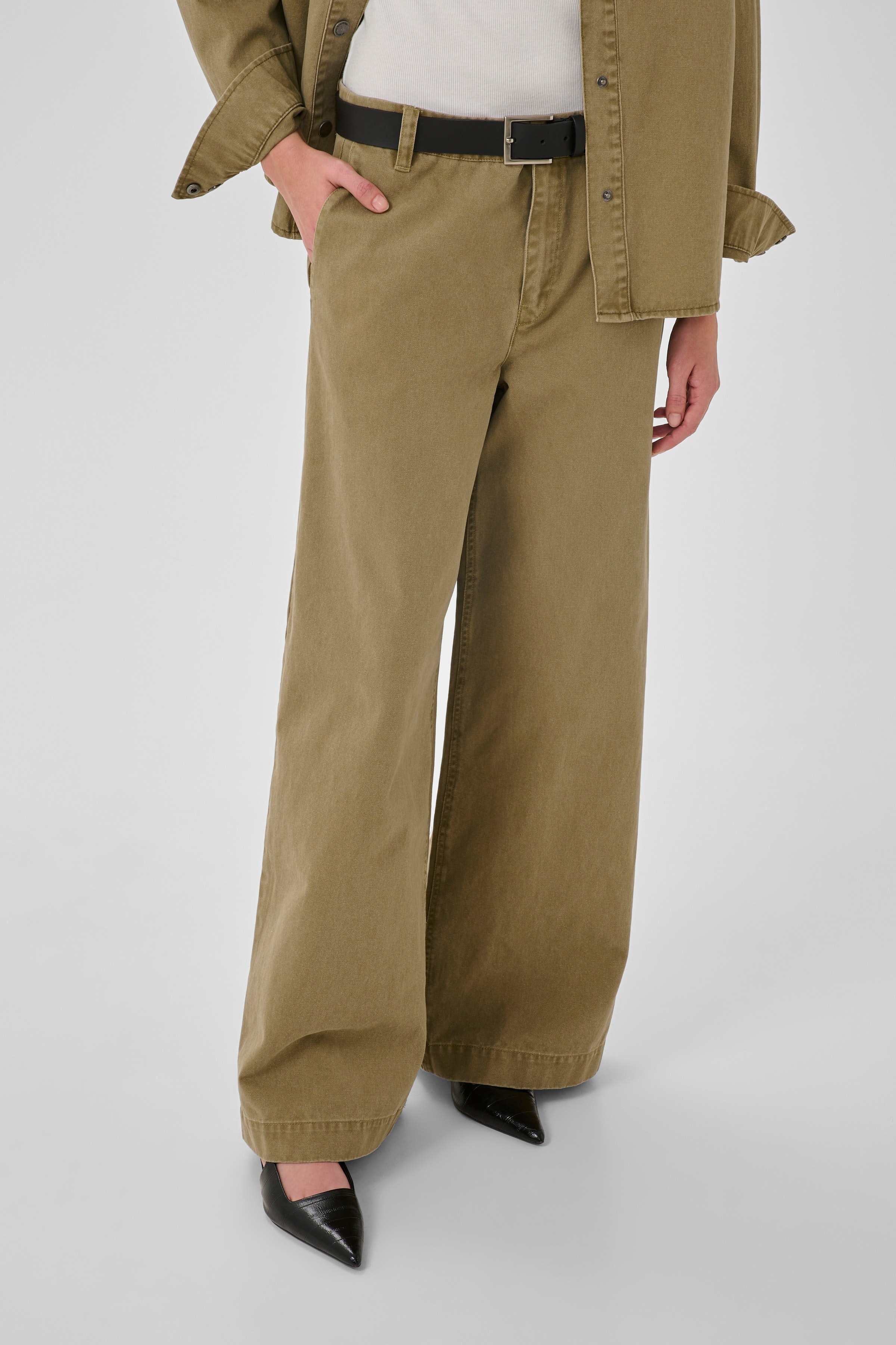 MWLisva Jeans LOOKBOOK FRONT 10705437-109138