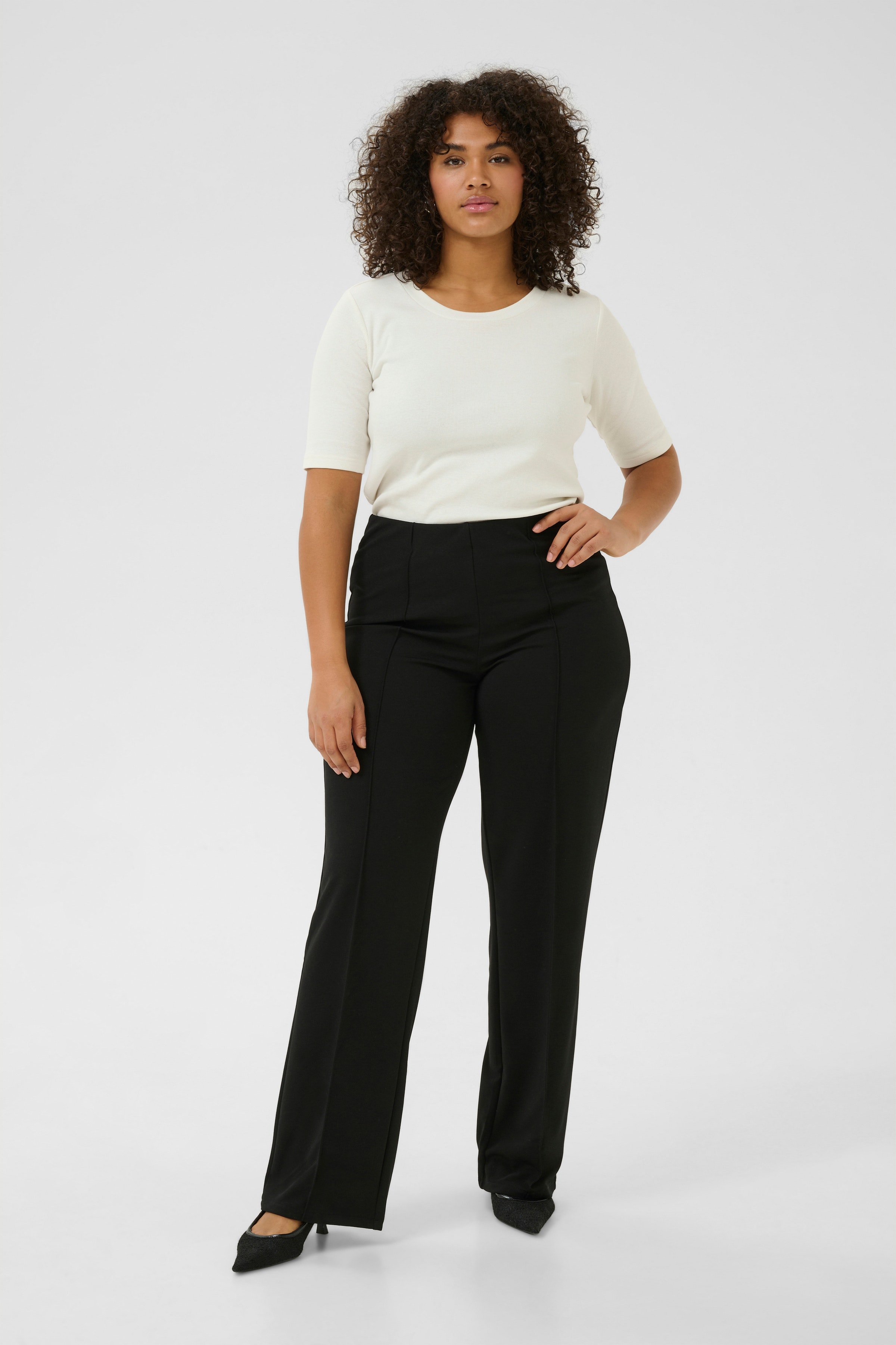 KCathena Trousers LOOKBOOK FRONT 10583359-100121