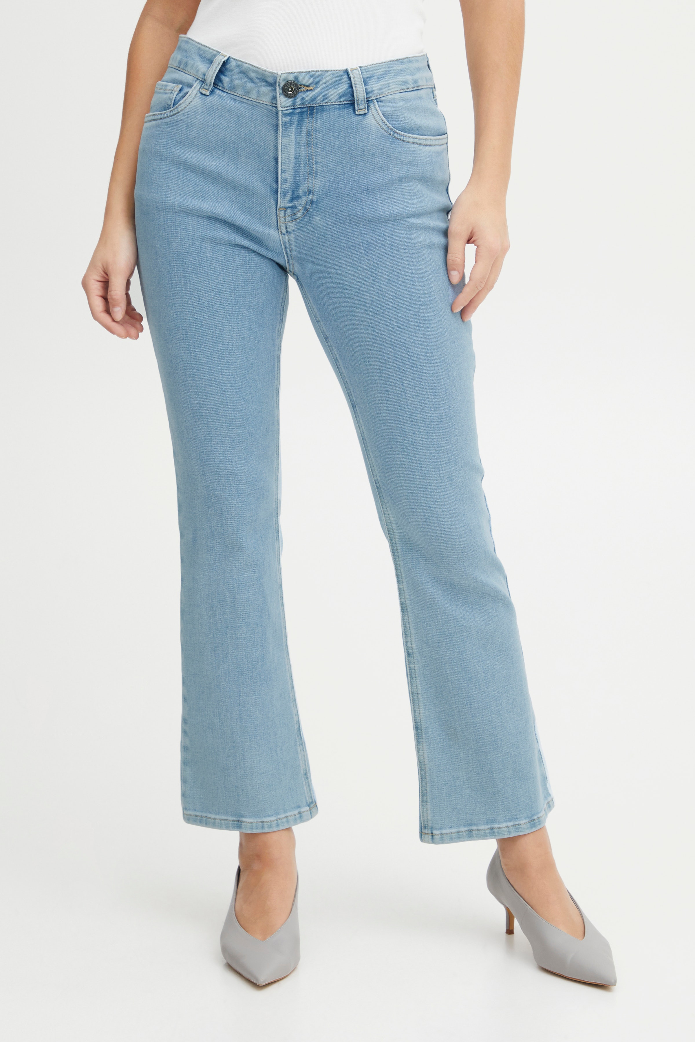 PZRIA Jeans LOOKBOOK FRONT 50207172-200008