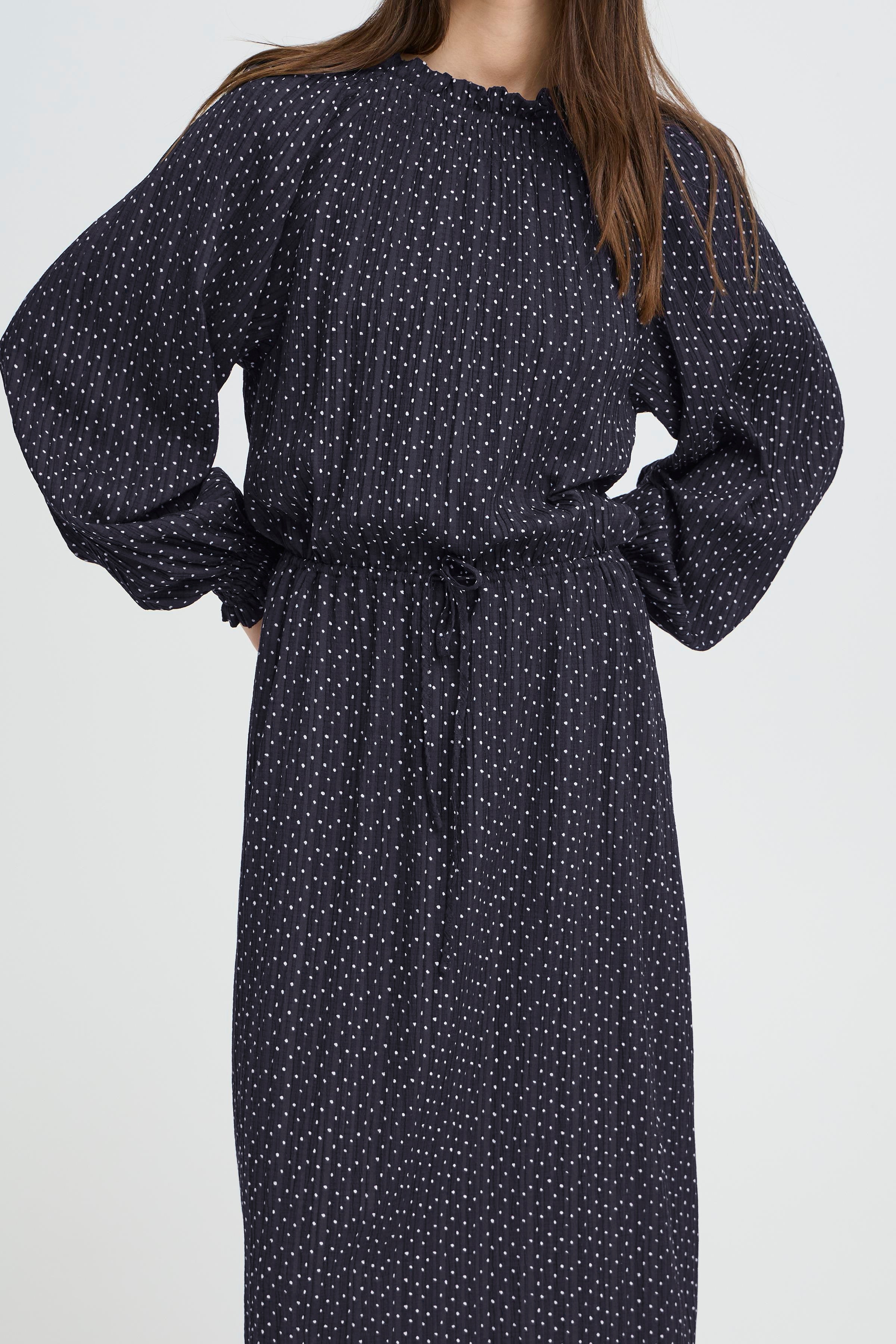 PZADDISON Kjole LOOKBOOK DETAIL 50210292-194020