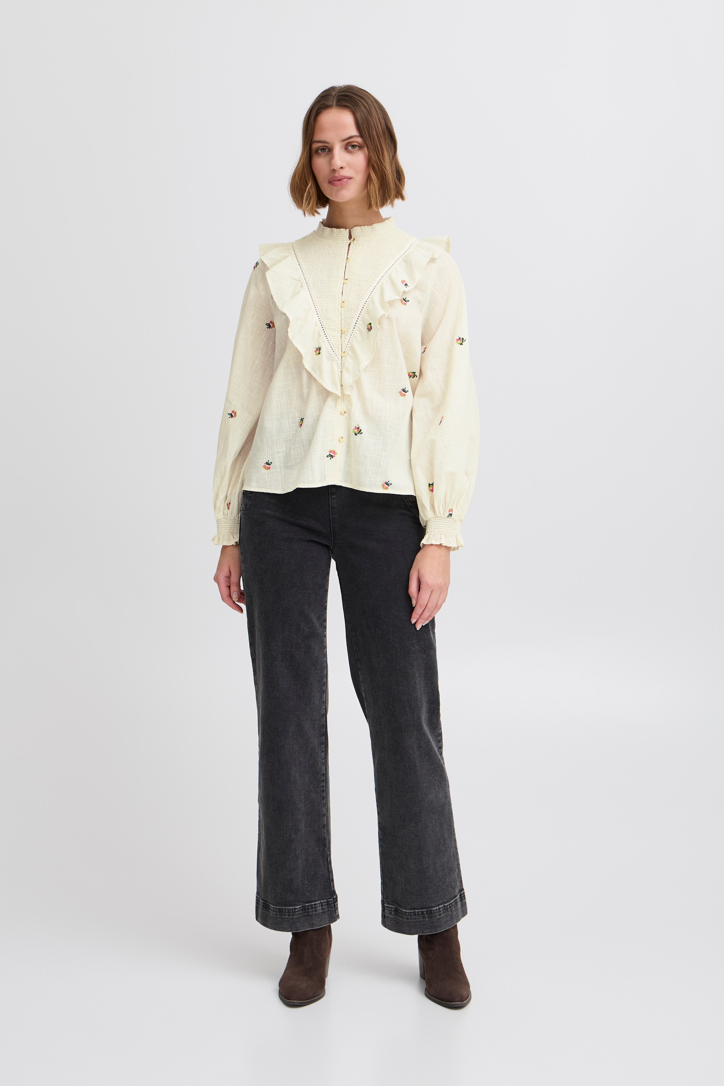 IROLIVIA Long sleeved shirt LOOKBOOK FRONT 20122318-130905