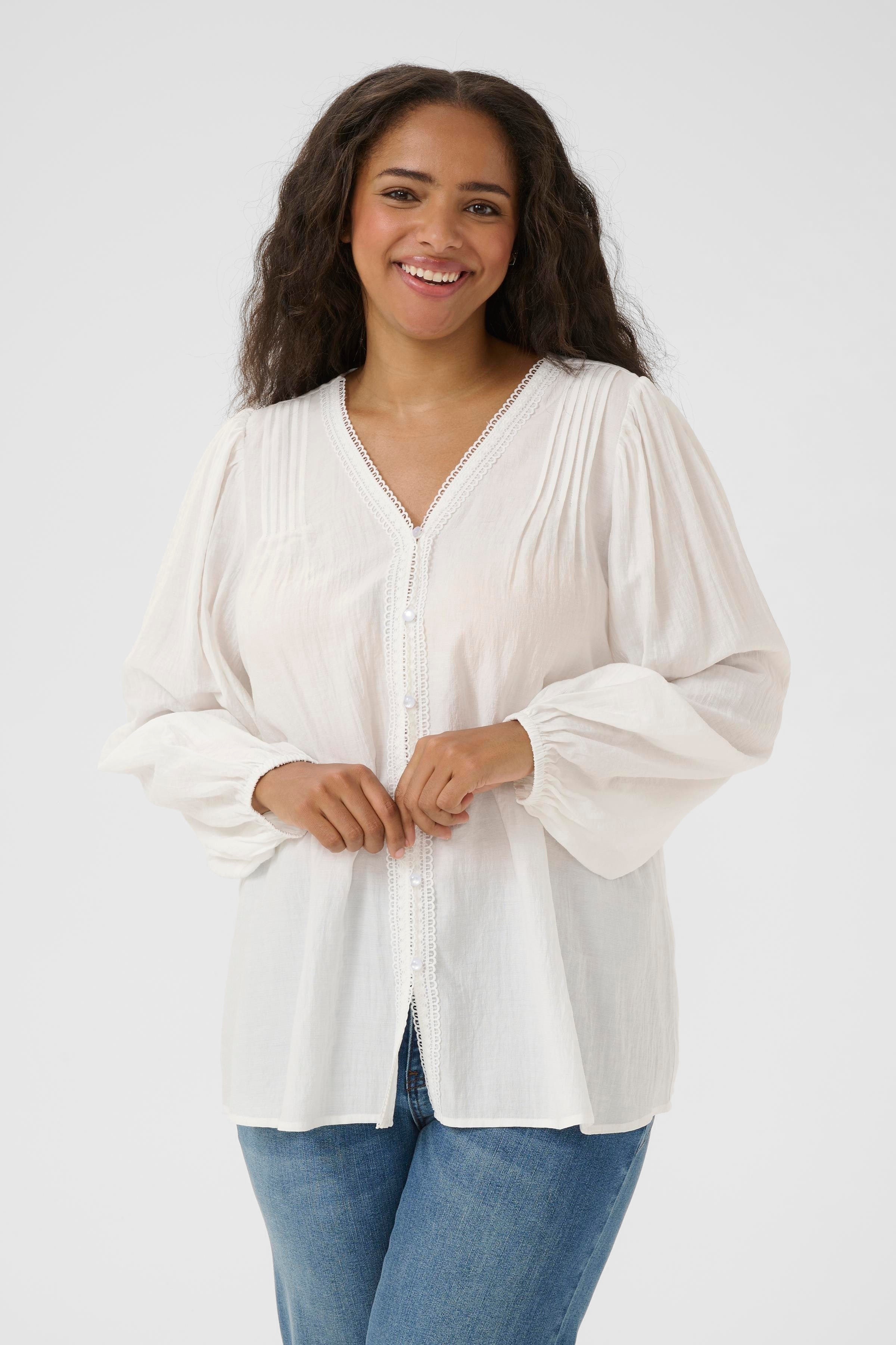 KCmirana Bluse LOOKBOOK FRONT 10583615-110602