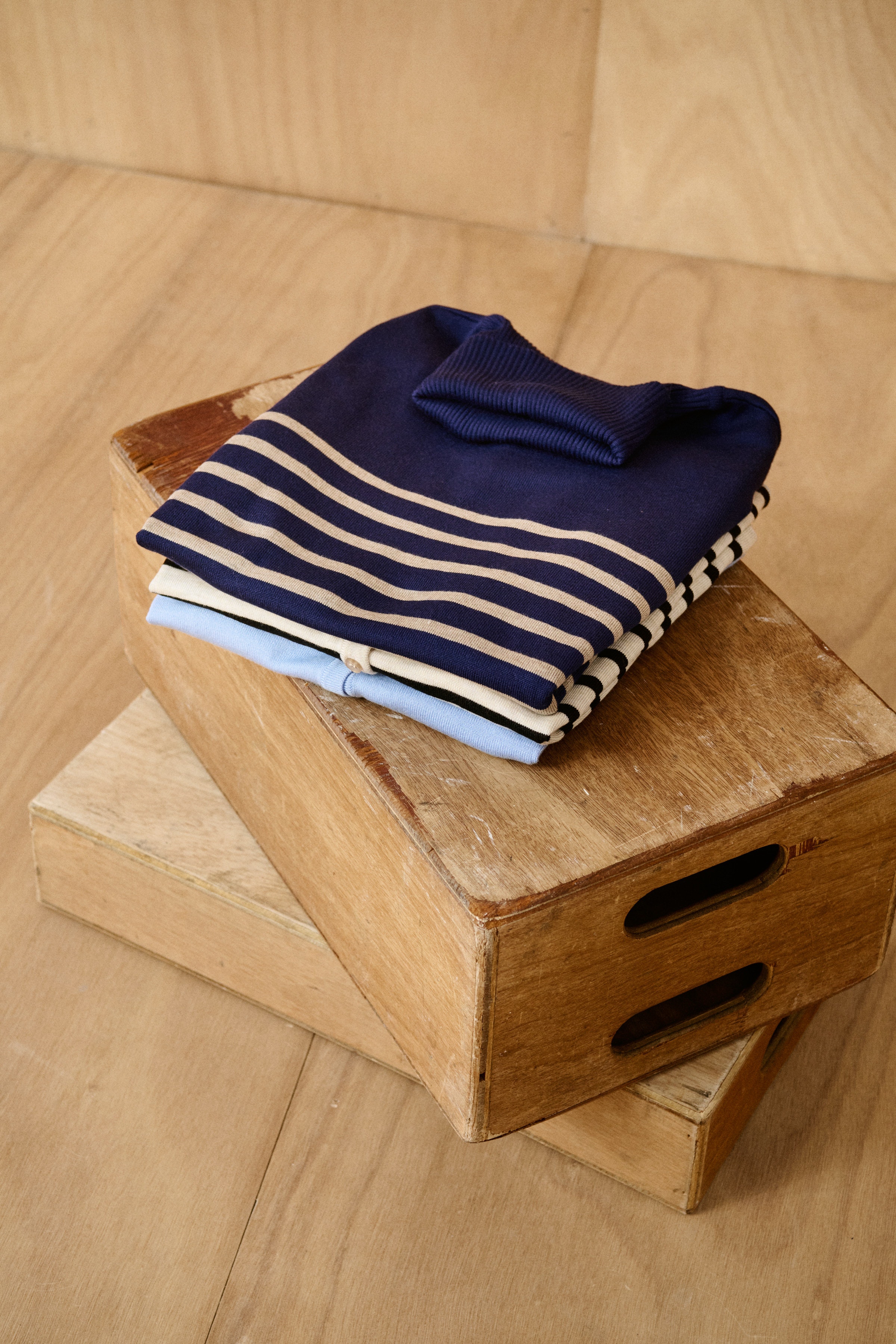 MilaSZ Pullover LOCATION NONE 30513772-304537