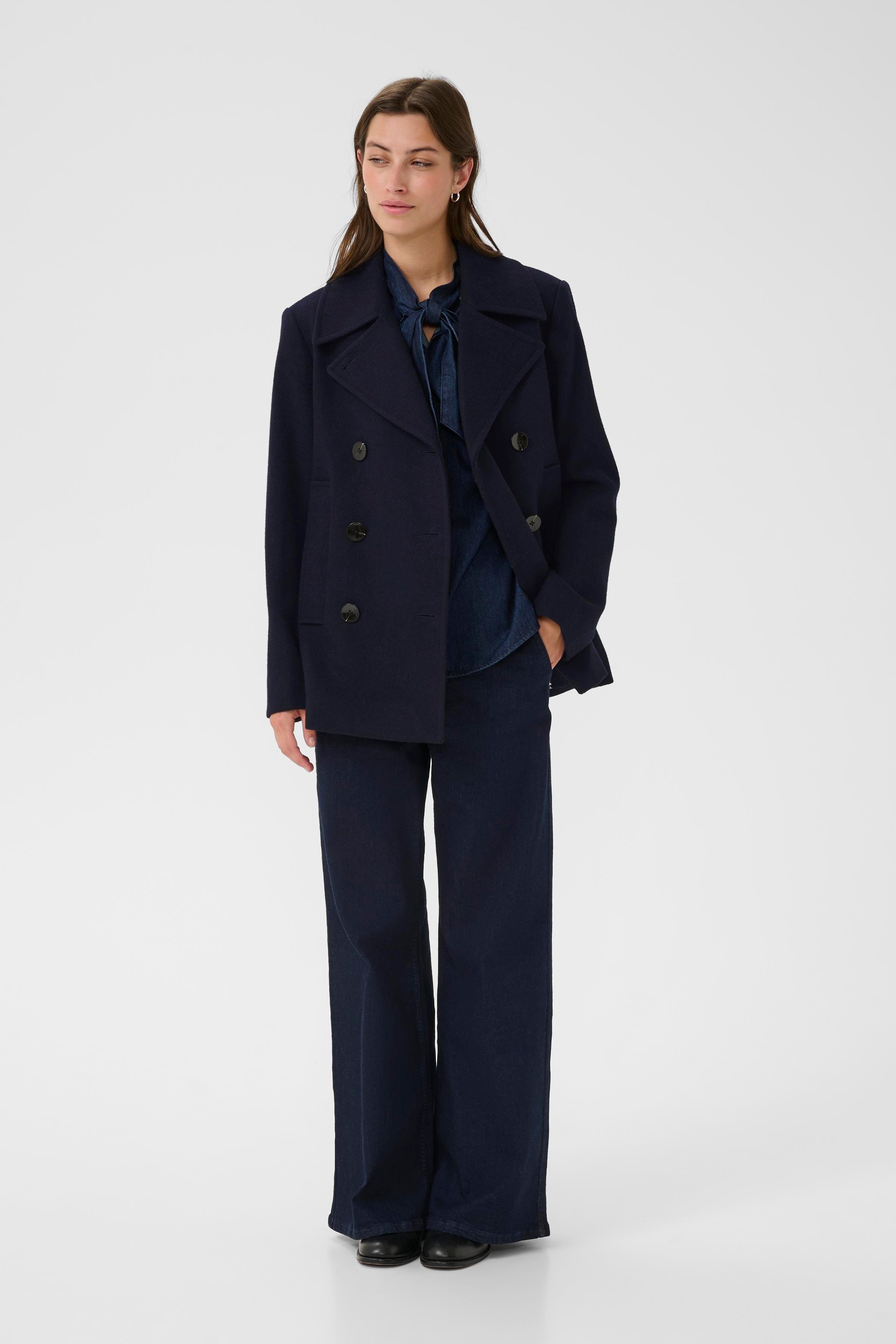 SatinaPW Ytterplagg LOOKBOOK FRONT 30309742-194013