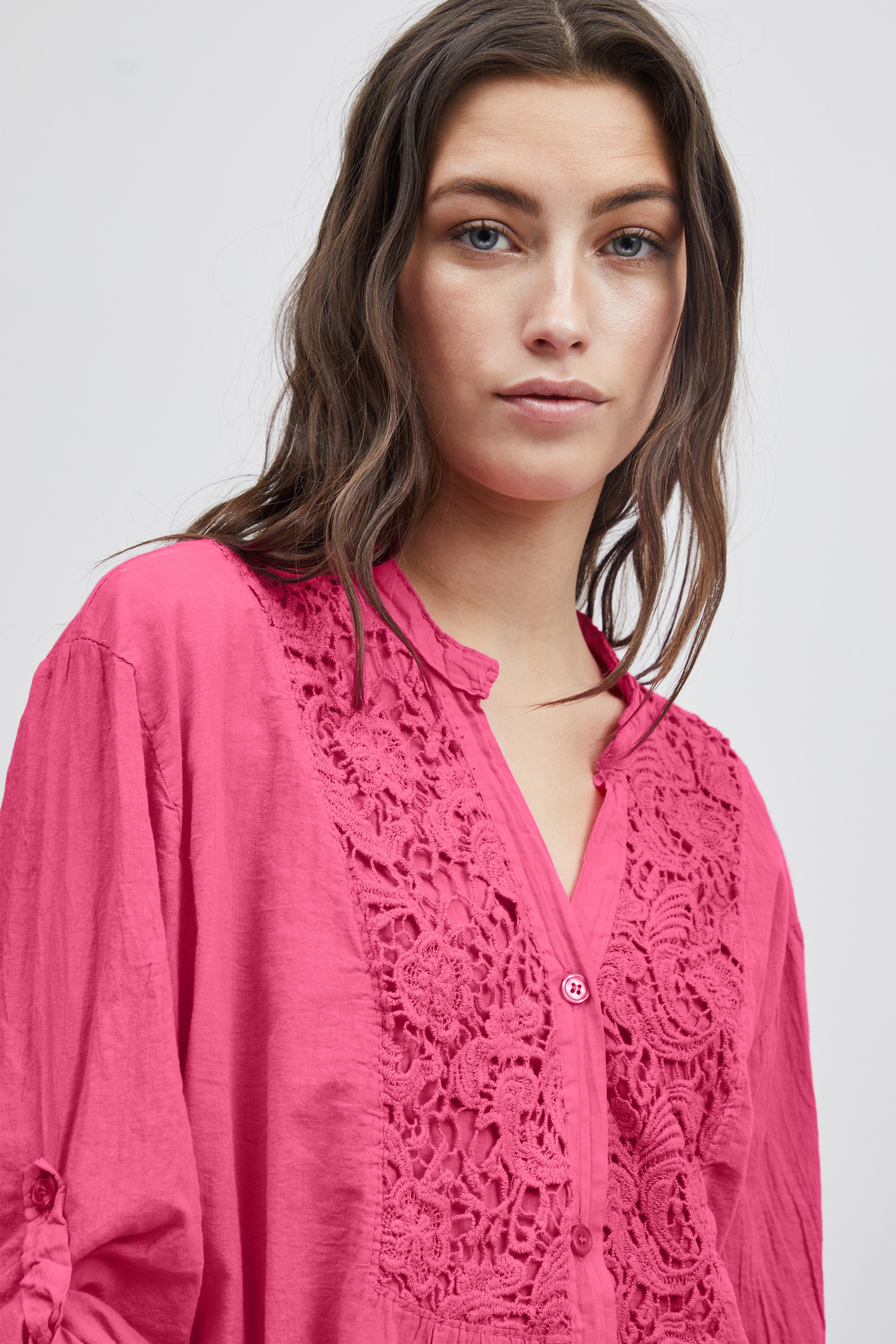 SBHOTTIE Blus LOOKBOOK DETAIL 22100159-172127