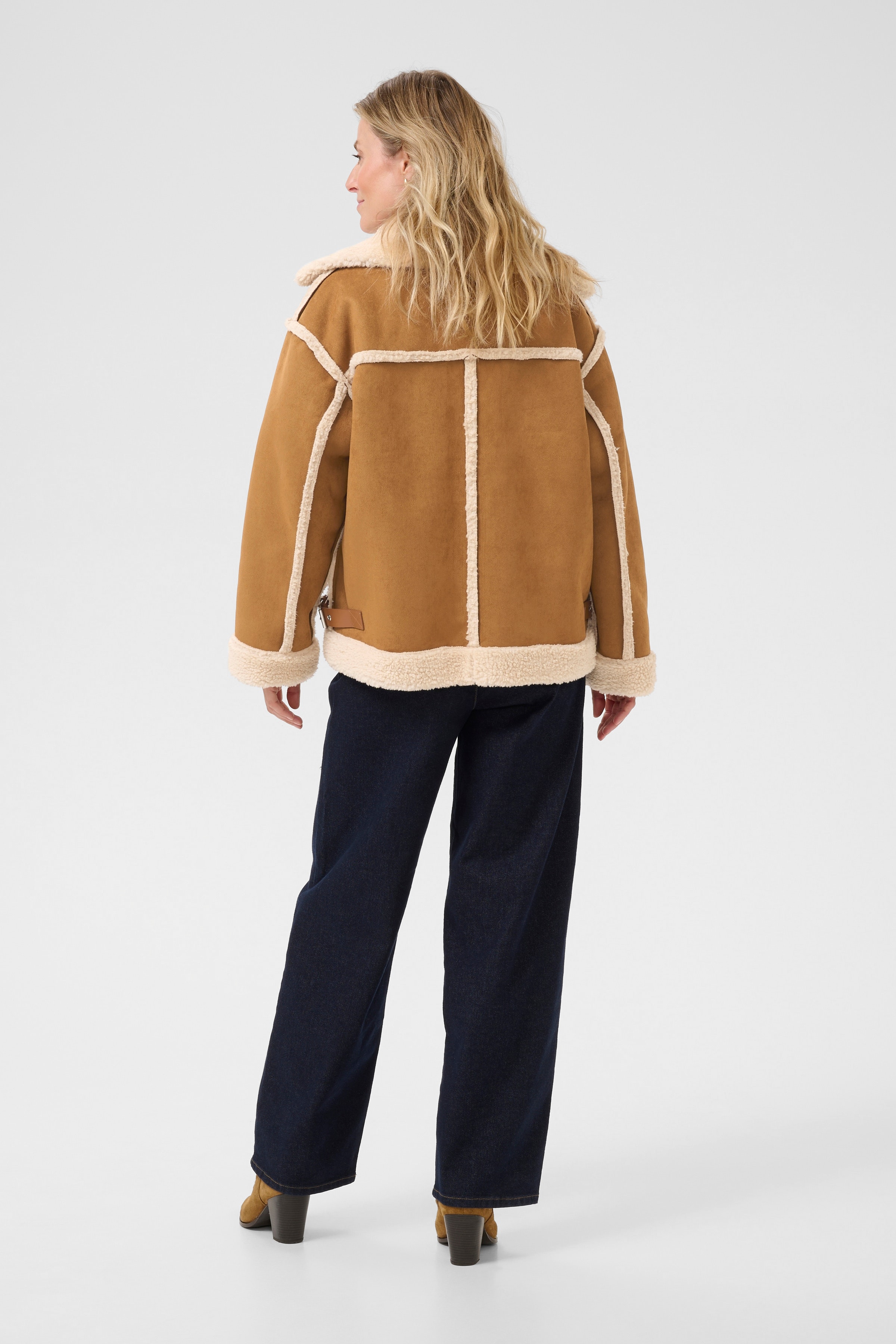 CRUma Oberbekleidung LOOKBOOK BACK 10613947-171327
