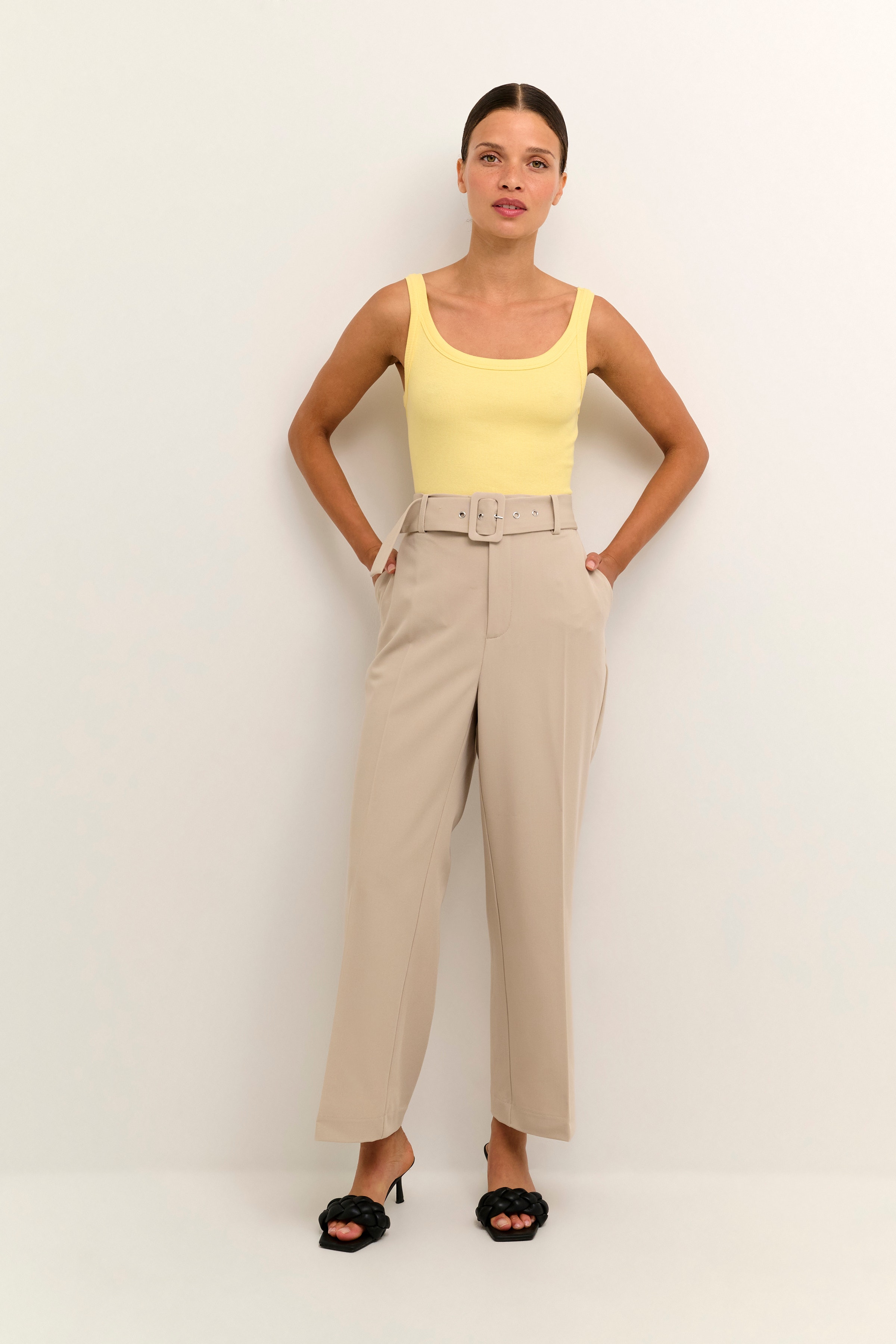 KAsakura Bukser LOOKBOOK FRONT 10506528-151305