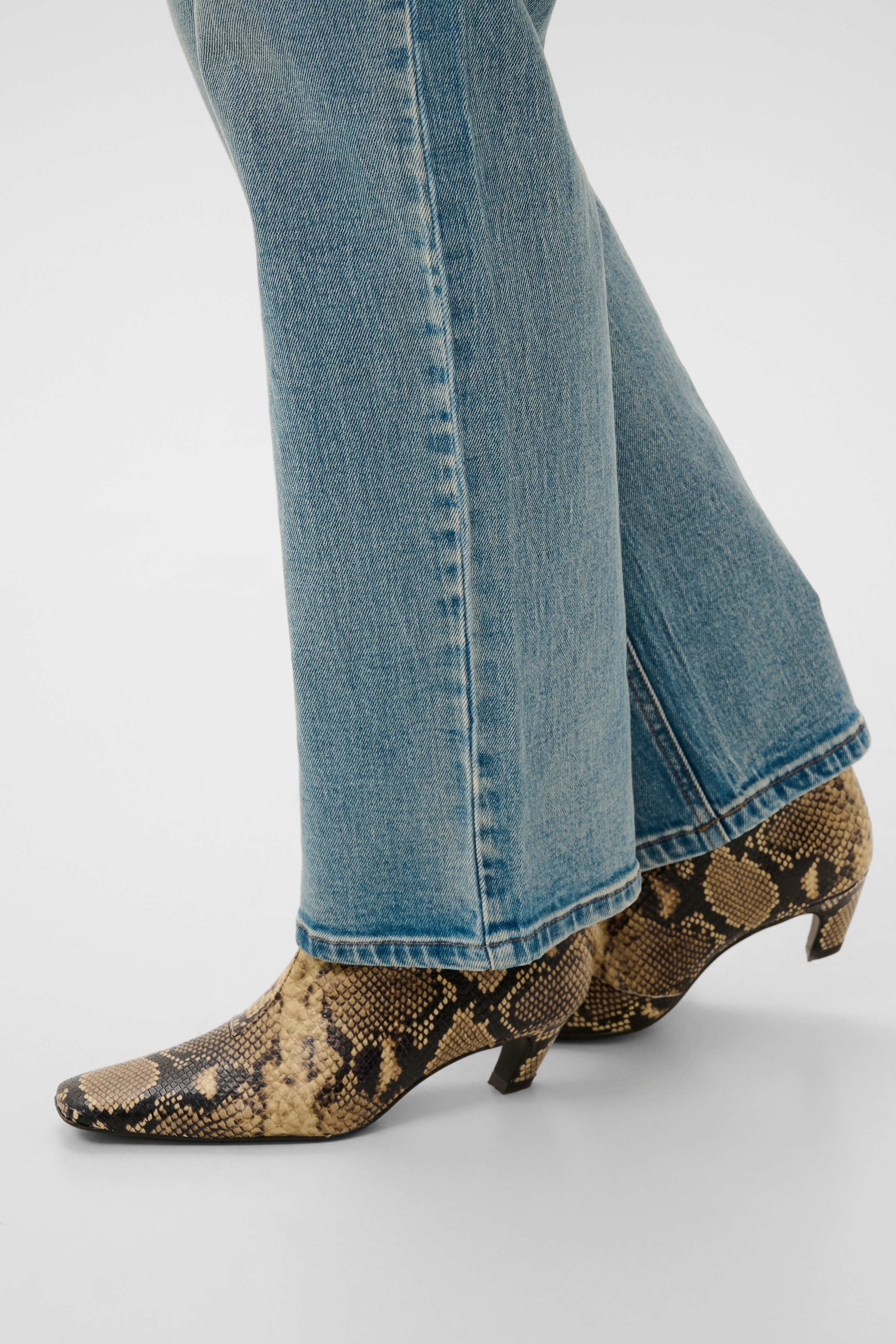 GZcarter Boots LOOKBOOK DETAIL 10911132-109173