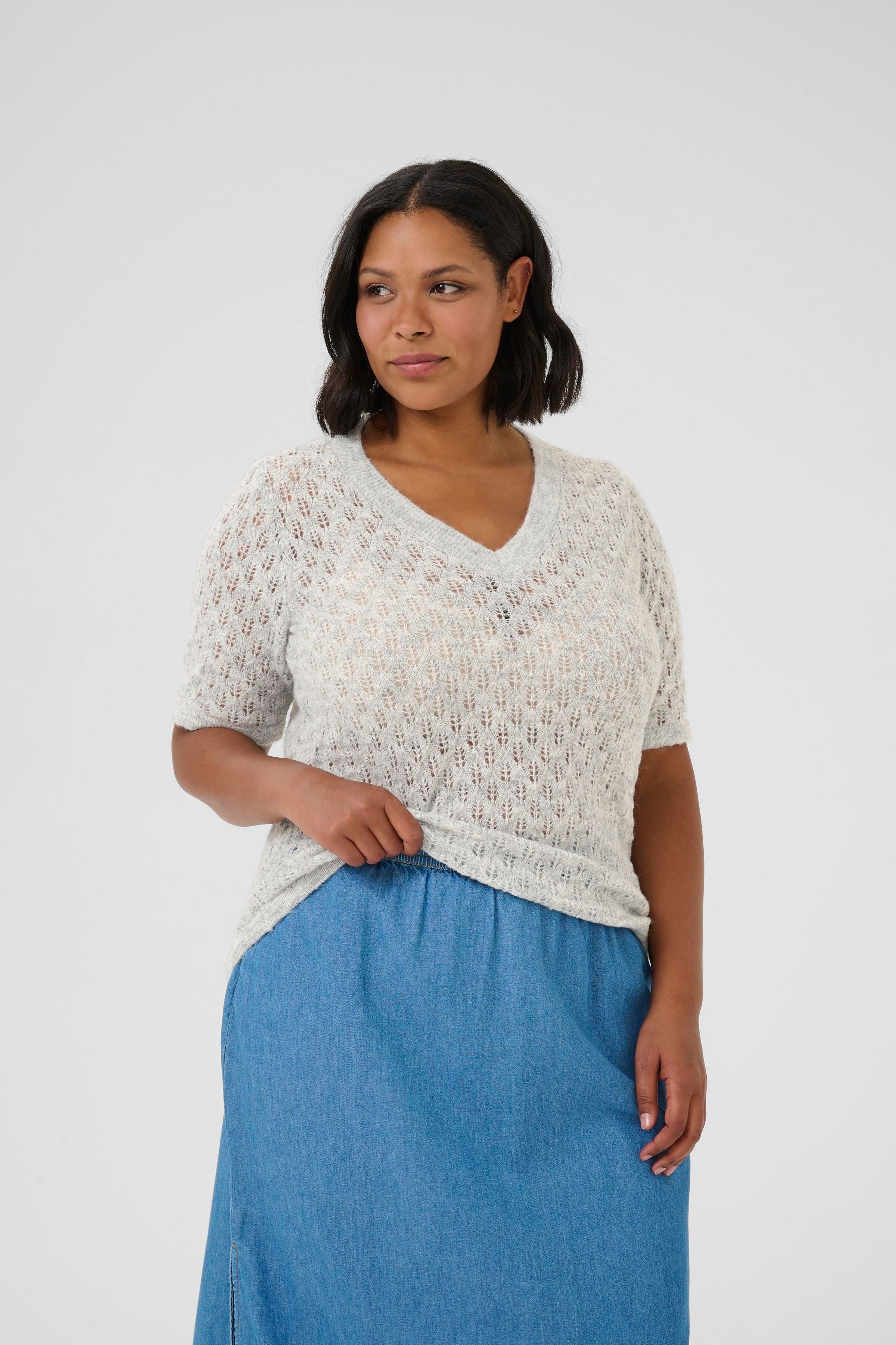 KCloura Pullover LOOKBOOK FRONT 10583481-100126