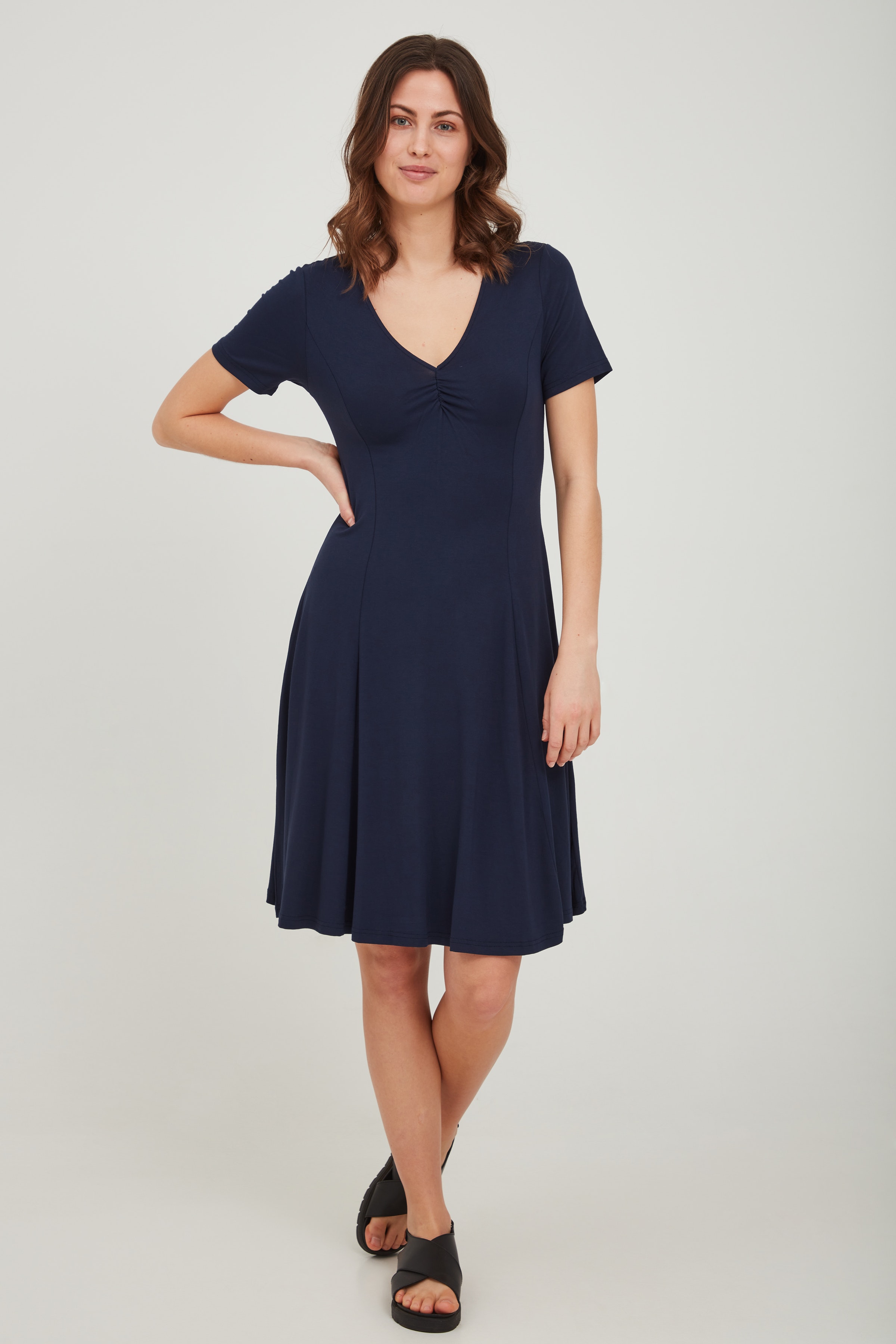 Jerseykjole LOOKBOOK FRONT 20609231-193923