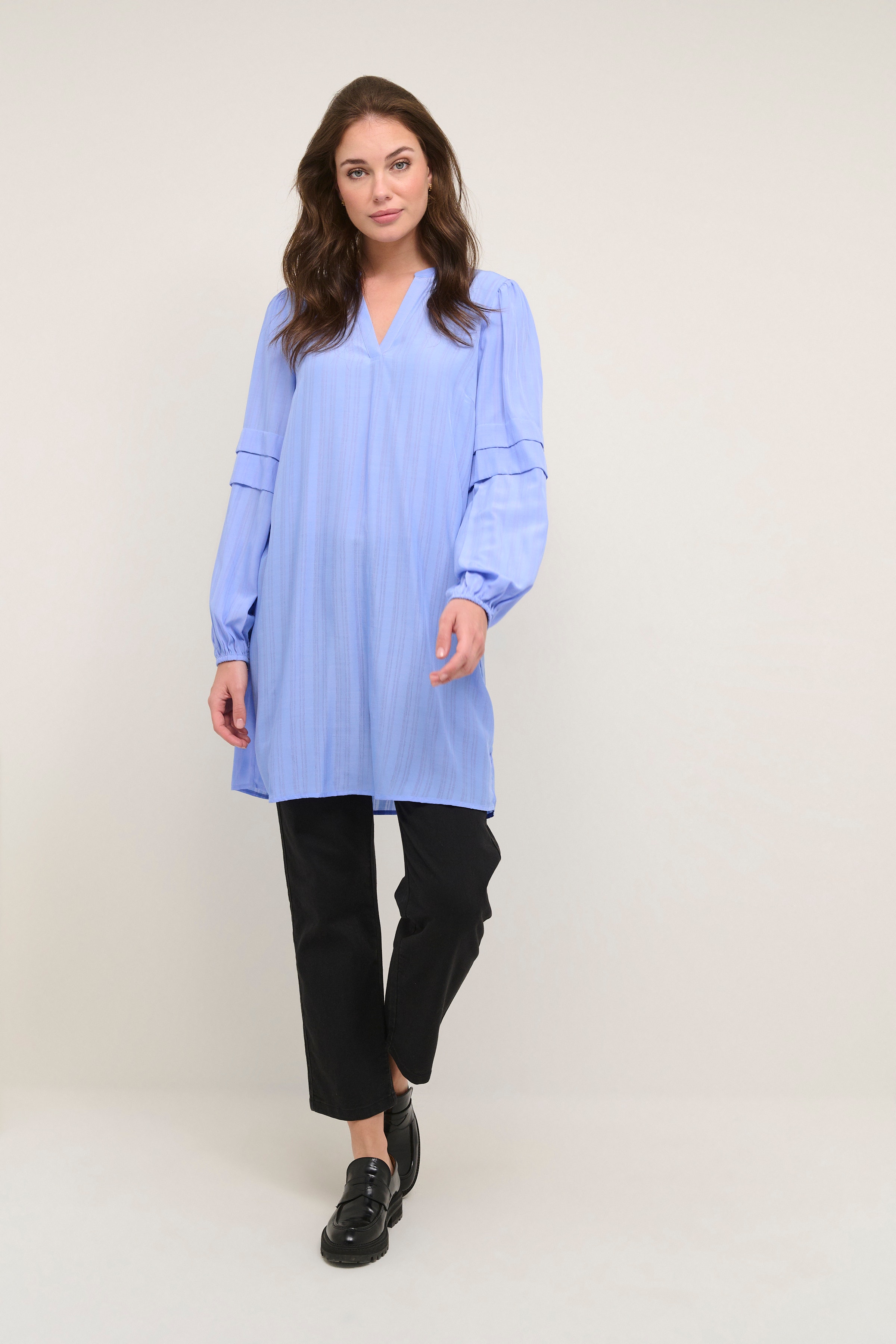 KAhelly Tunic LOOKBOOK FRONT 10507200-163929