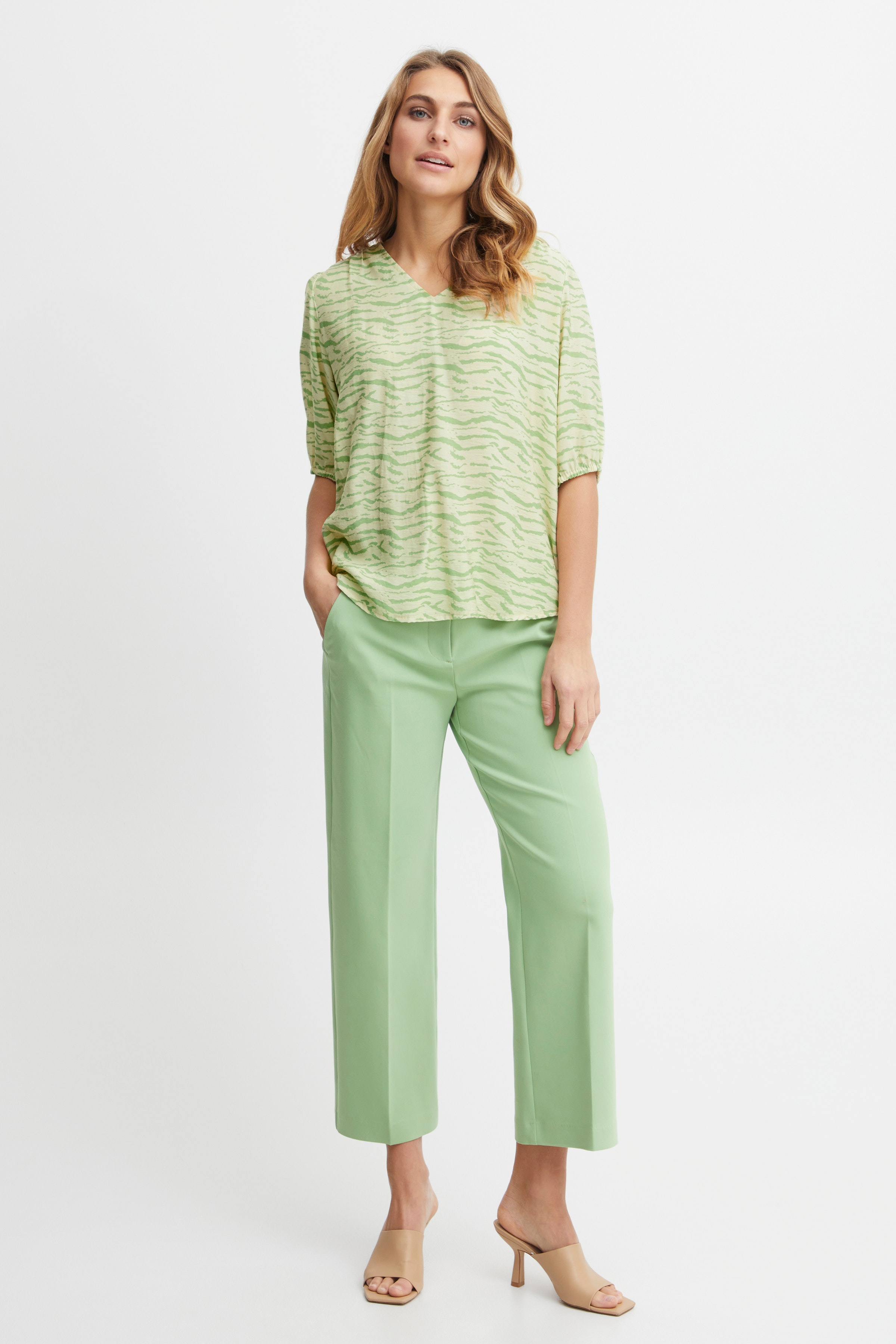 FRNITA Blus LOOKBOOK FRONT 20611923-201884
