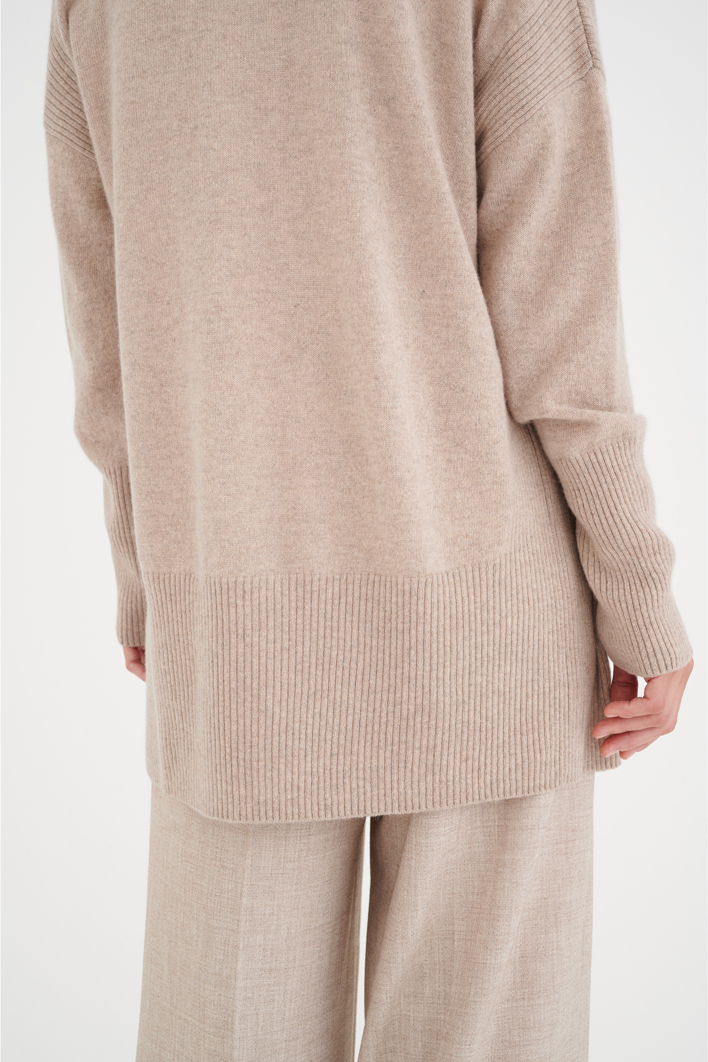 TaschIW Strikcardigan LOOKBOOK DETAIL 30106694-300868