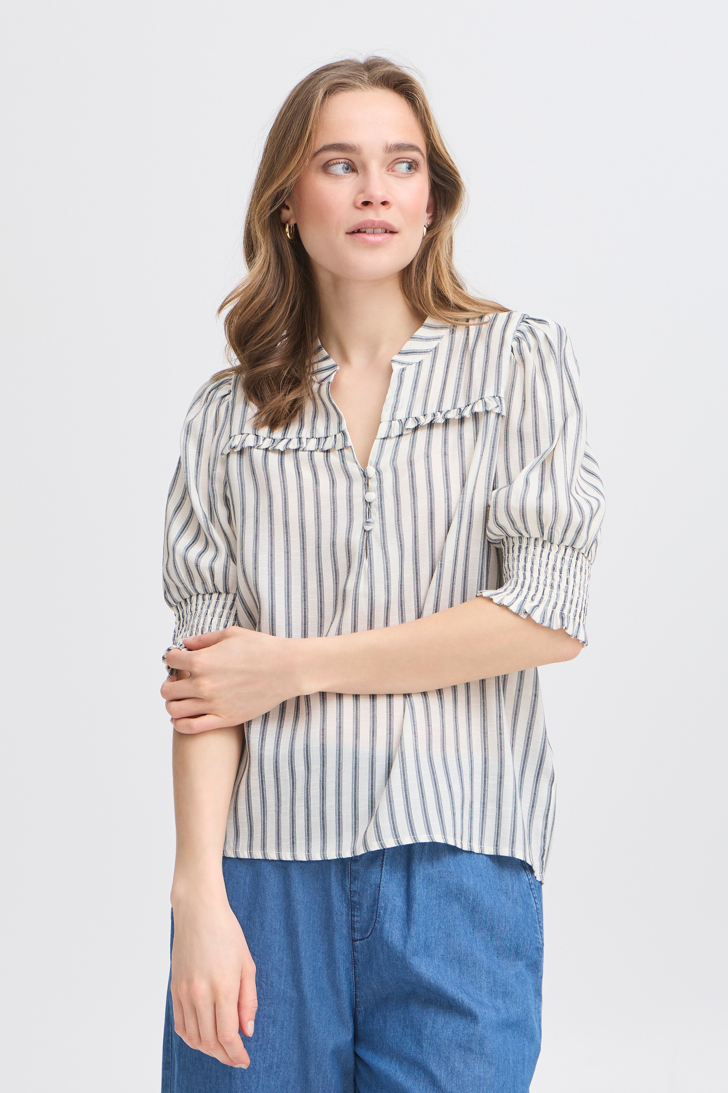 FRALYSSA Blus LOOKBOOK FRONT 20616096-205137