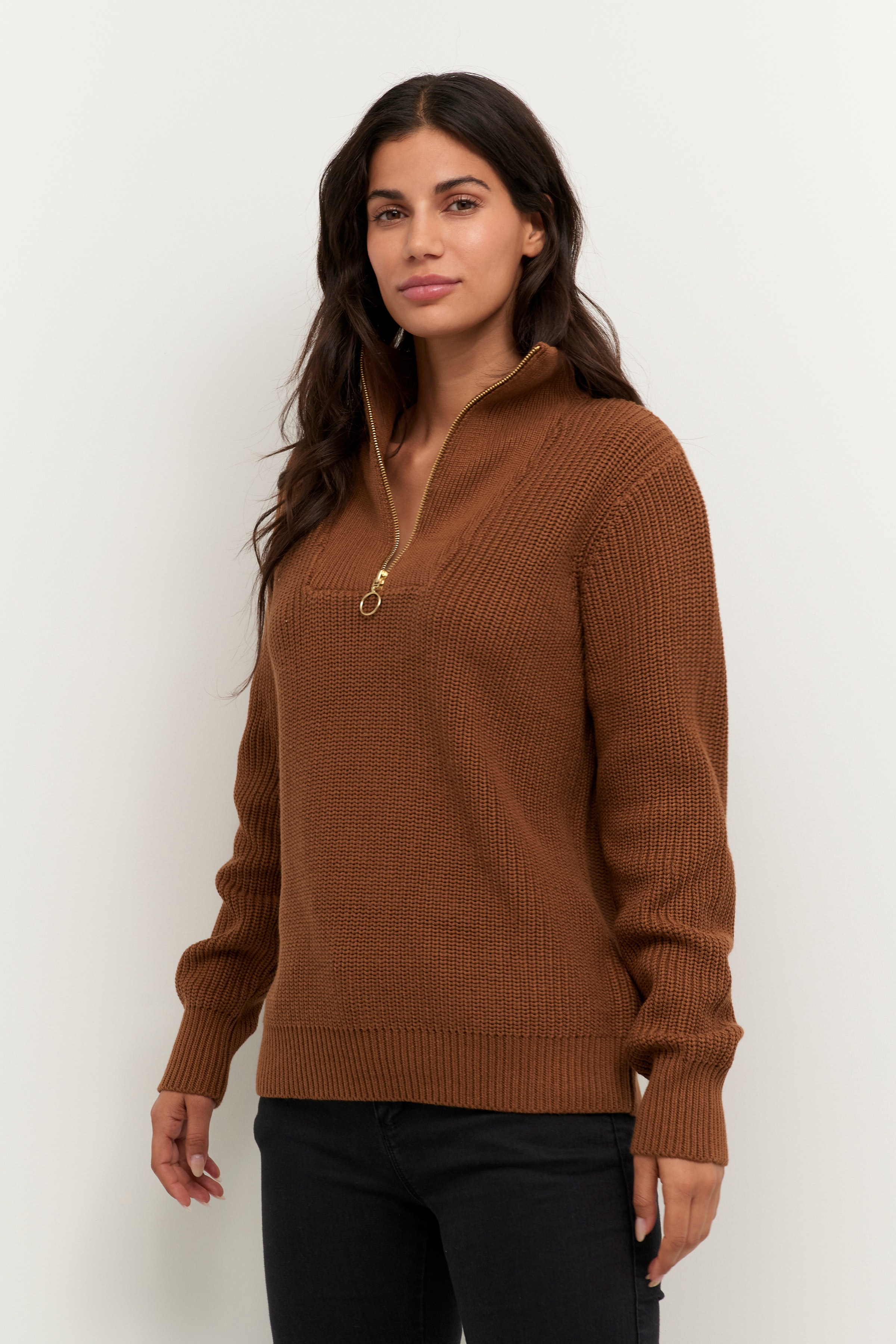 KAlioa Pullover LOOKBOOK FRONT 10506820-181031