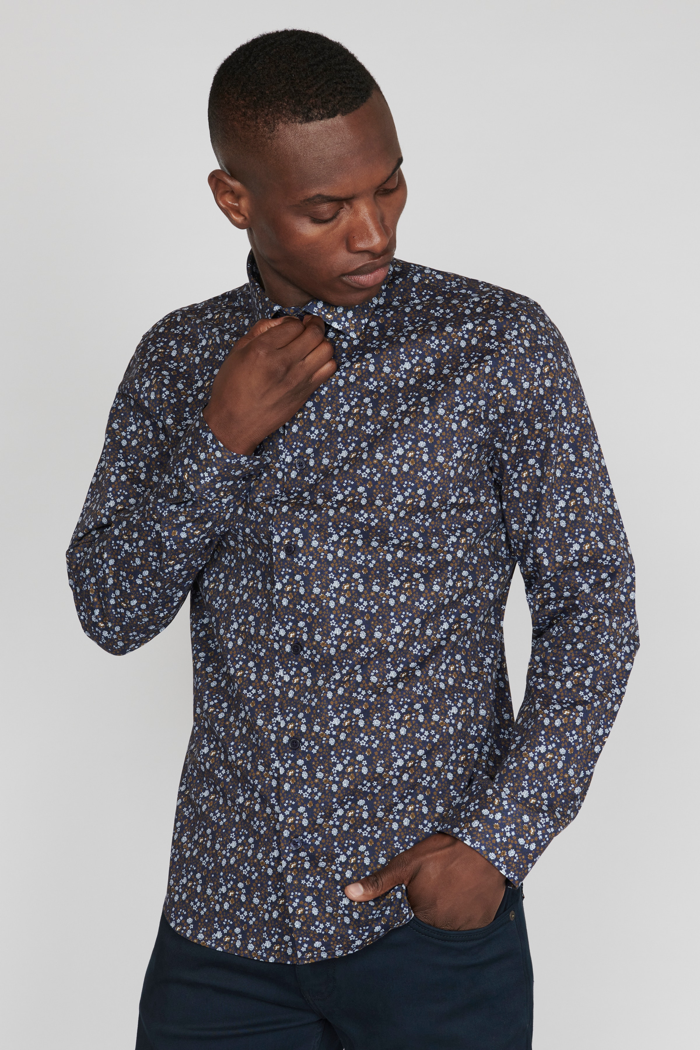 MAtrostol Shirt LOOKBOOK FRONT 30206964-180930