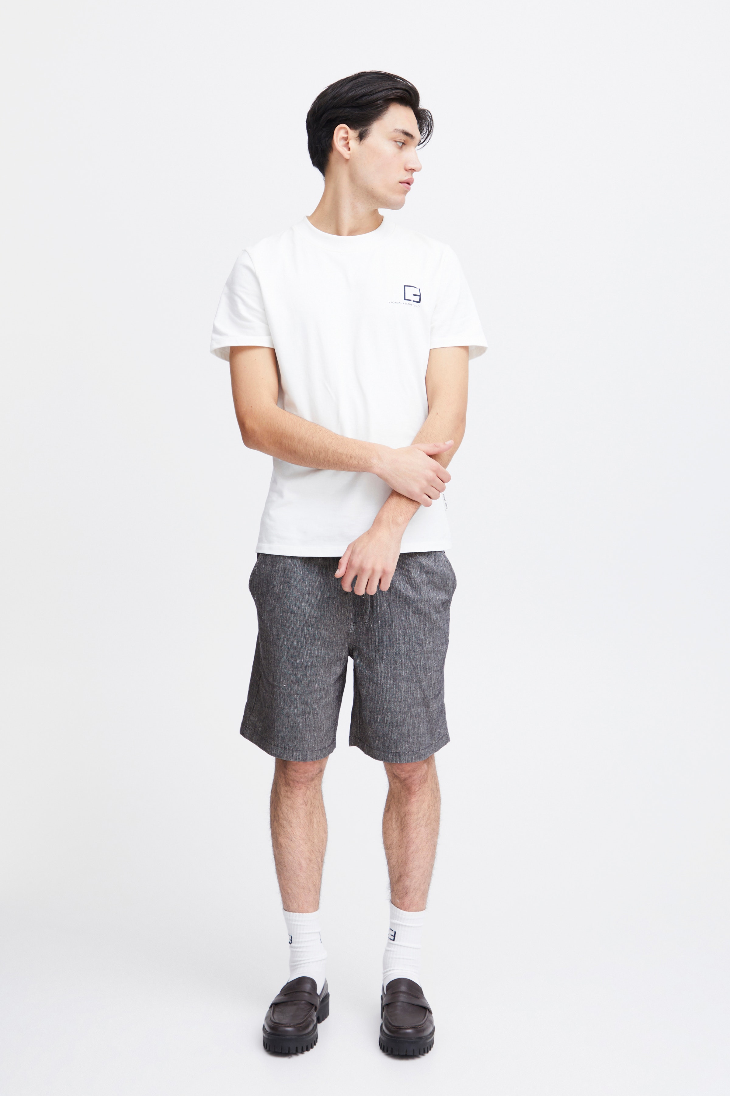 CFPHELIX Shorts LOOKBOOK FRONT 20504637-1940131