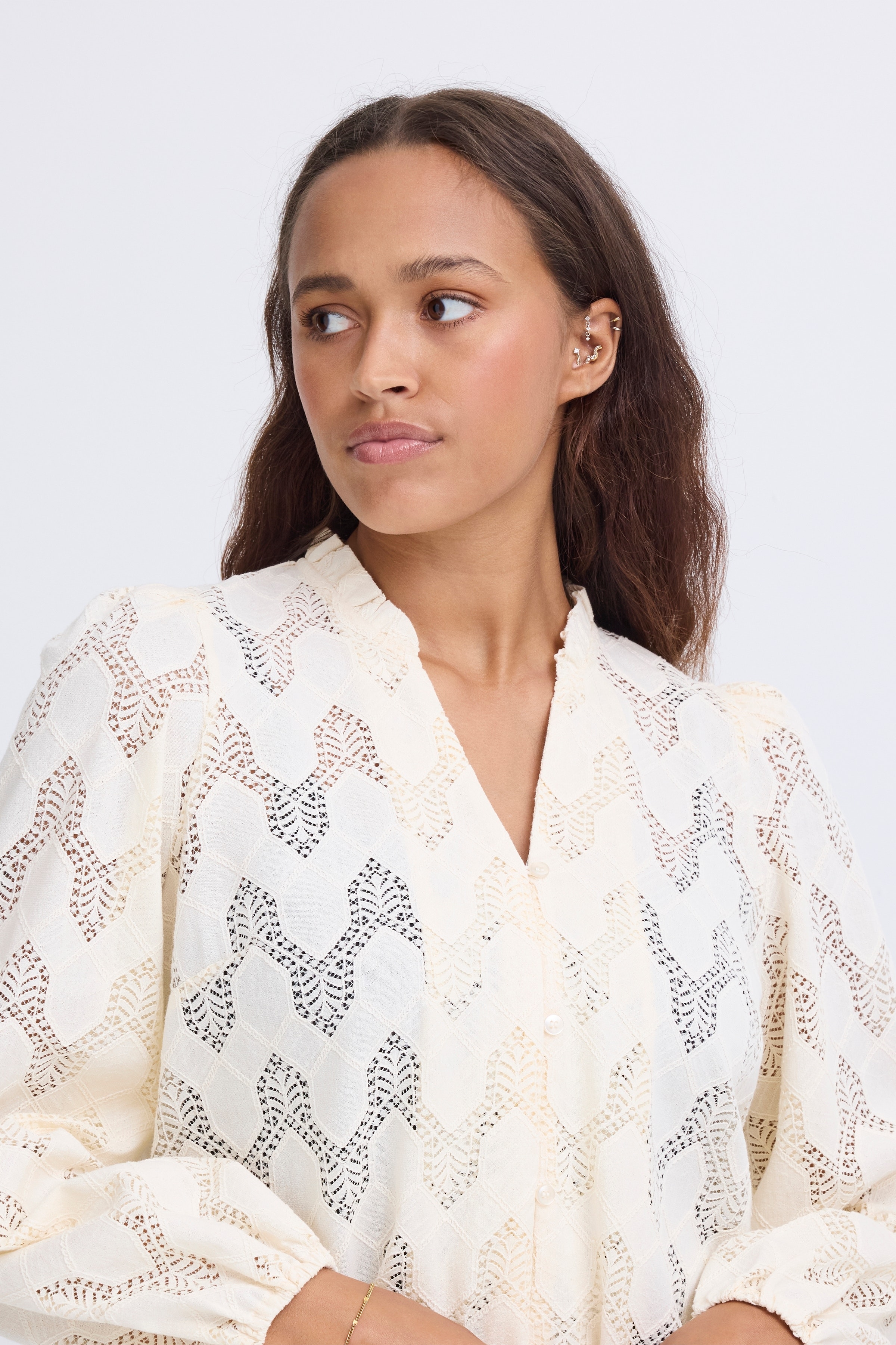 IHJUNELA Skjorte LOOKBOOK DETAIL 20124459-130905